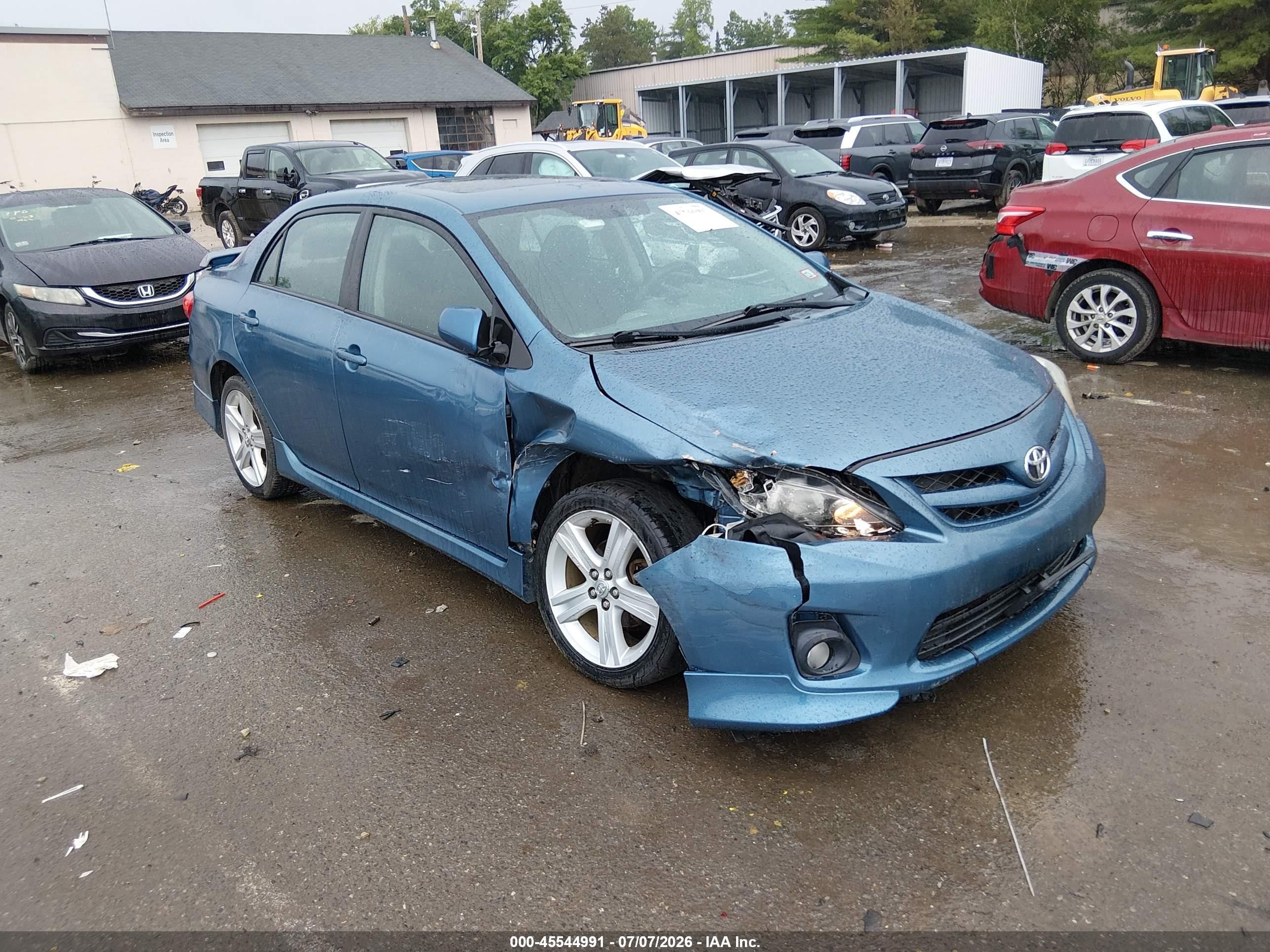 2013 Toyota Corolla S/le Blue vin: 5YFBU4EE5DP110174