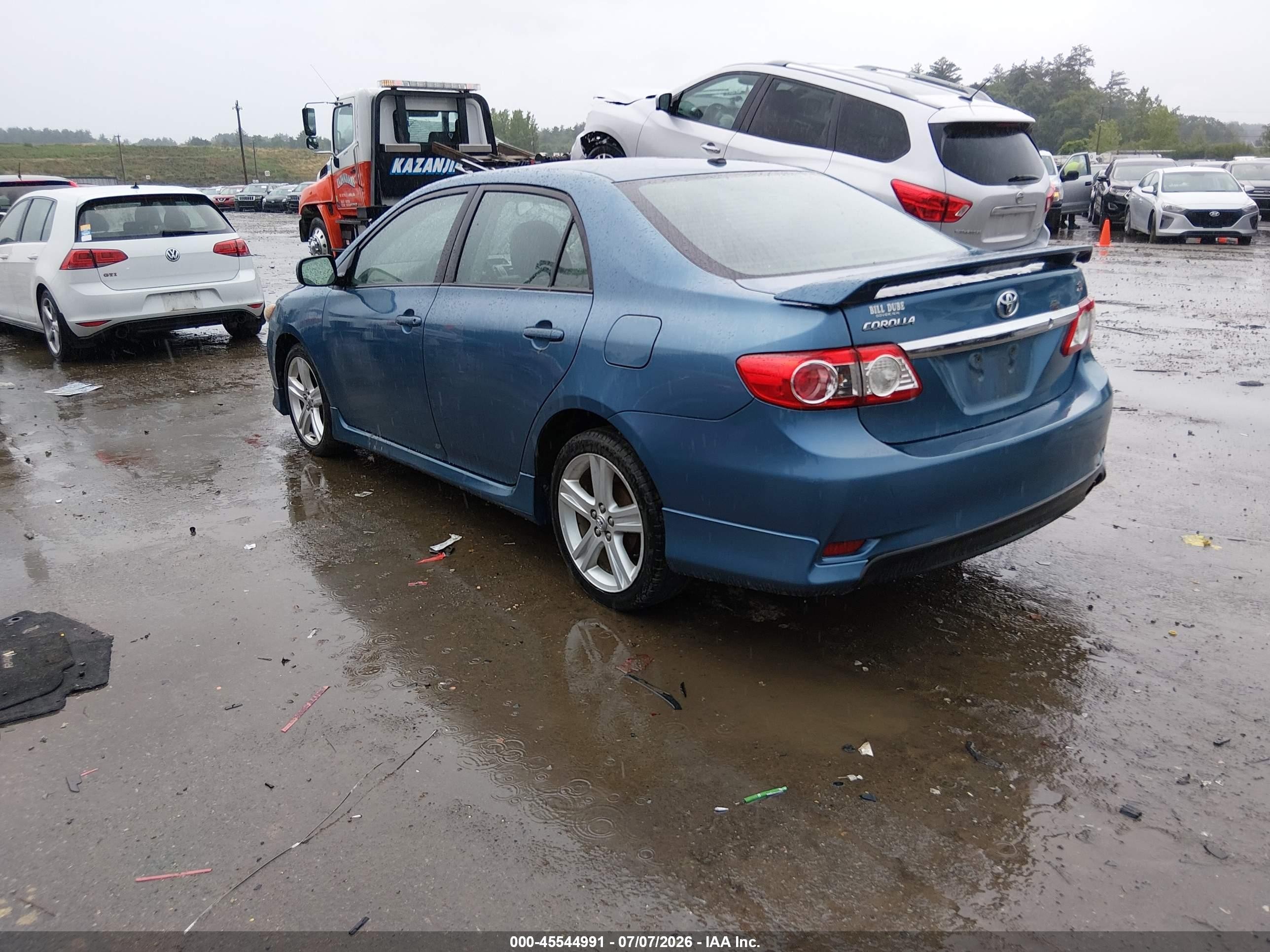 2013 Toyota Corolla S/le Blue vin: 5YFBU4EE5DP110174