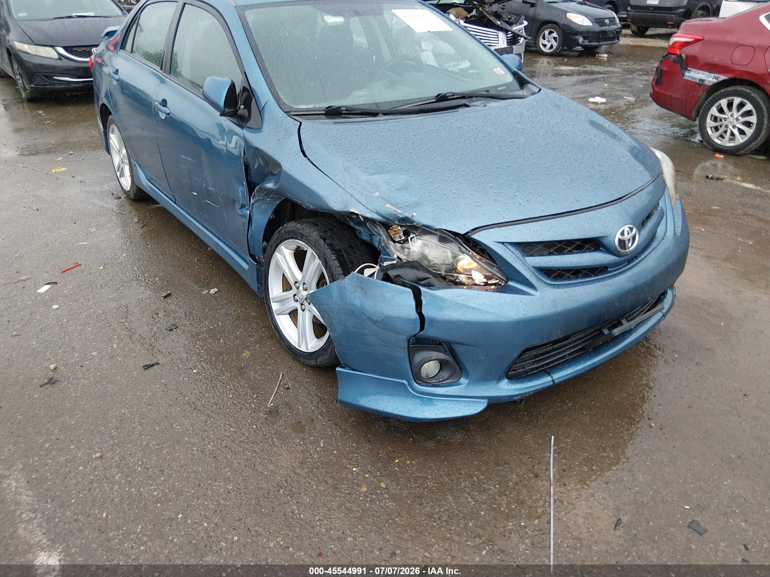 2013 Toyota Corolla S/le Blue vin: 5YFBU4EE5DP110174