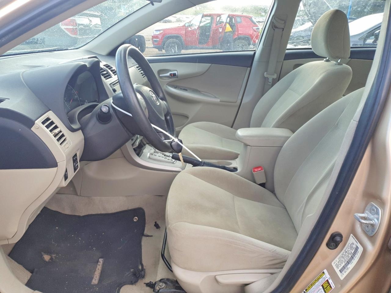 2013 Toyota Corolla Le Tan vin: 5YFBU4EE5DP115598