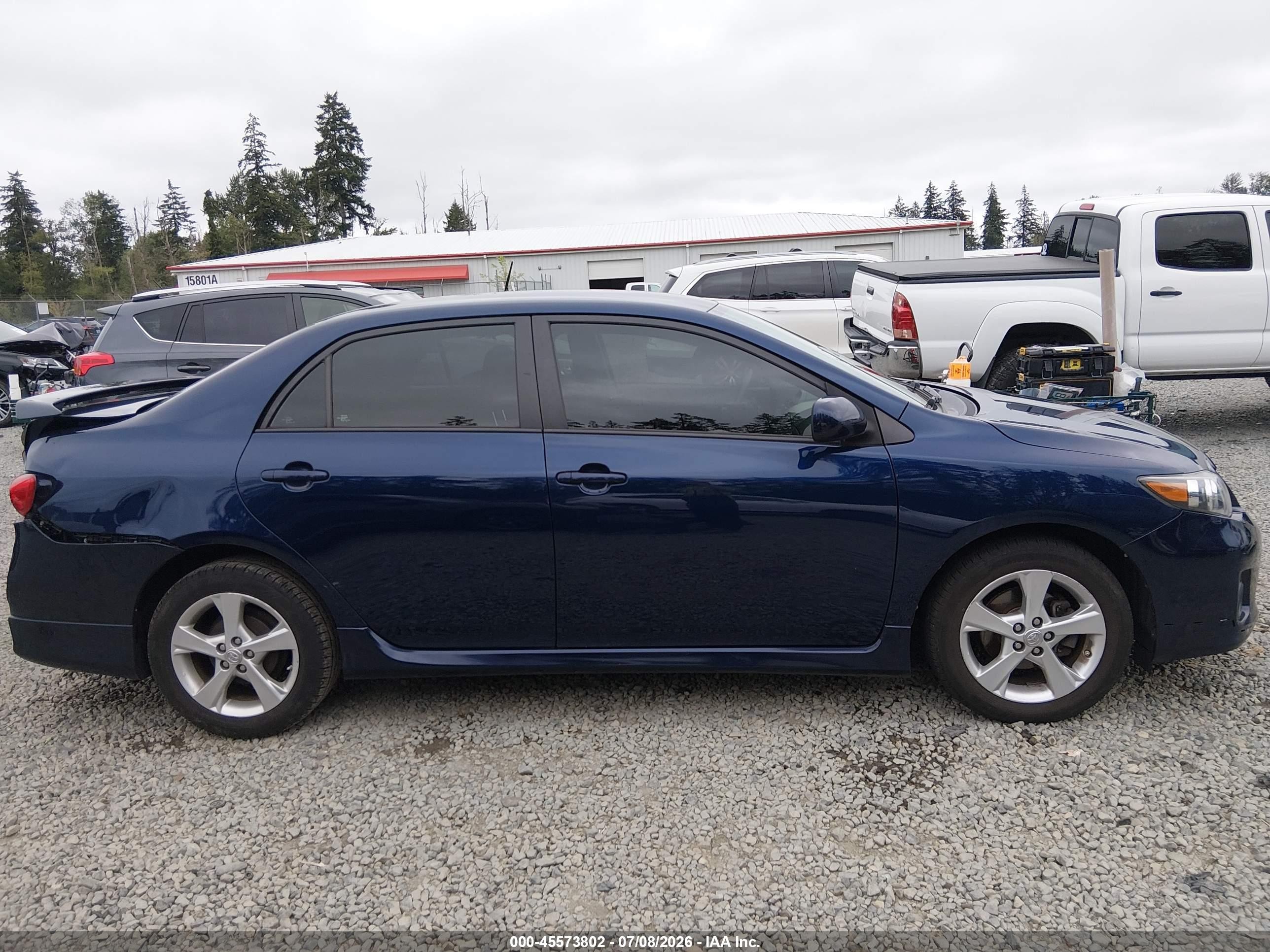 2013 Toyota Corolla S Blue vin: 5YFBU4EE5DP117948
