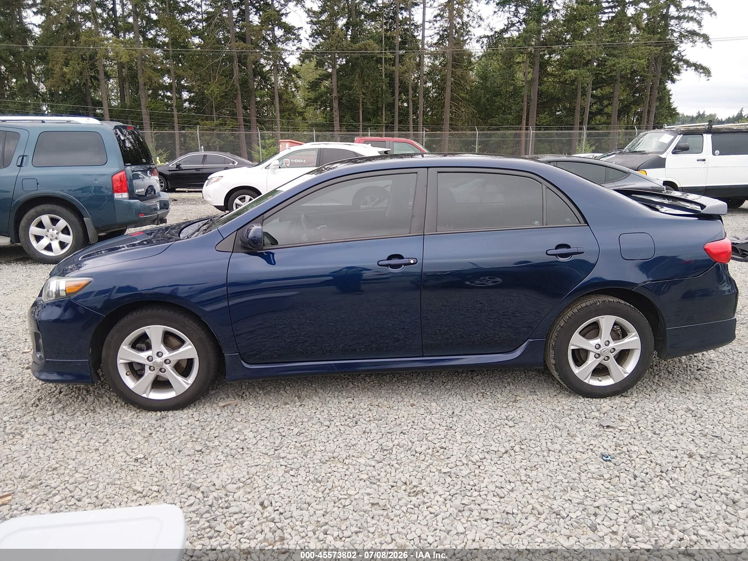 2013 Toyota Corolla S Blue vin: 5YFBU4EE5DP117948