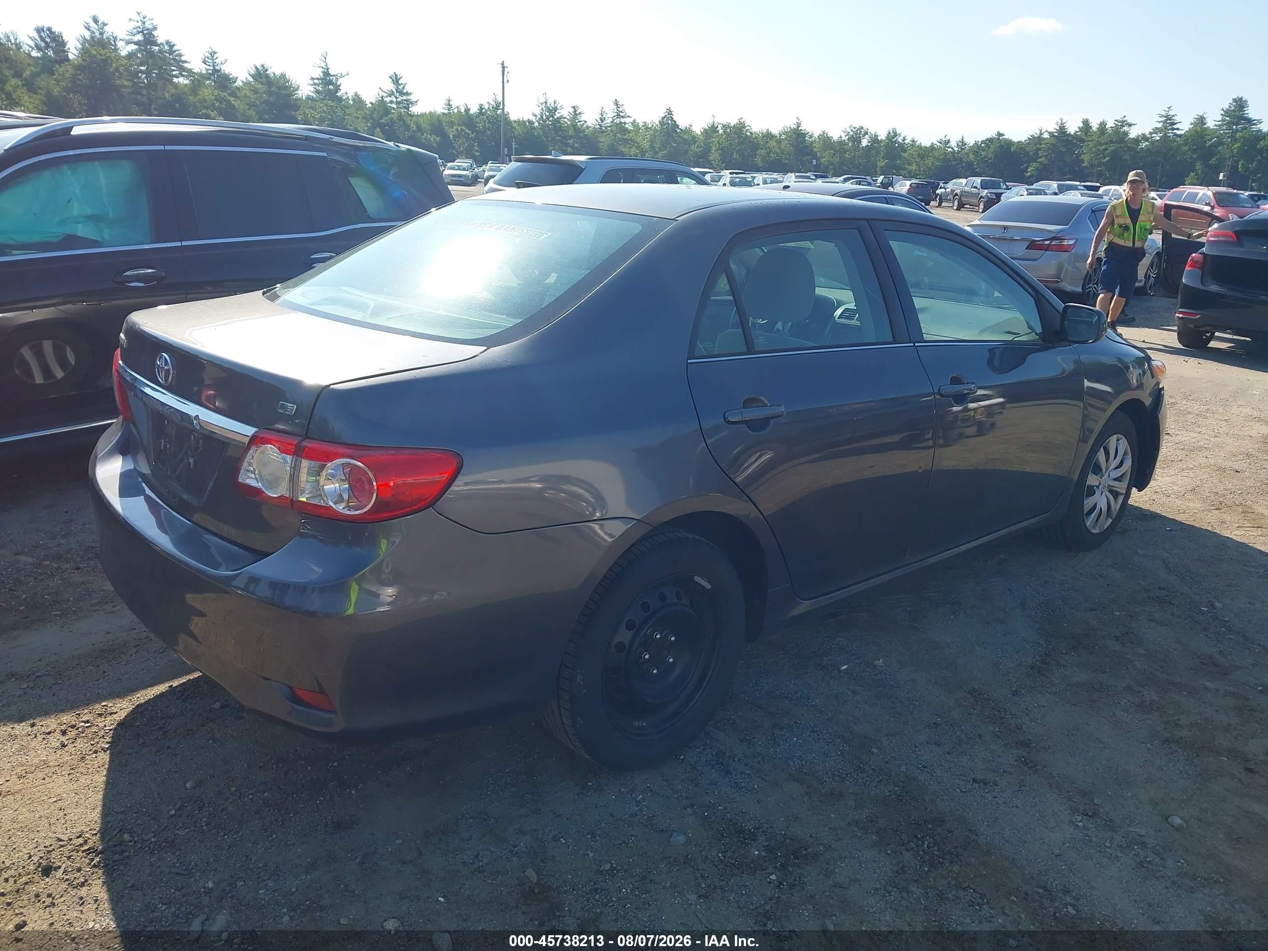 2013 Toyota Corolla Le Black vin: 5YFBU4EE5DP127802
