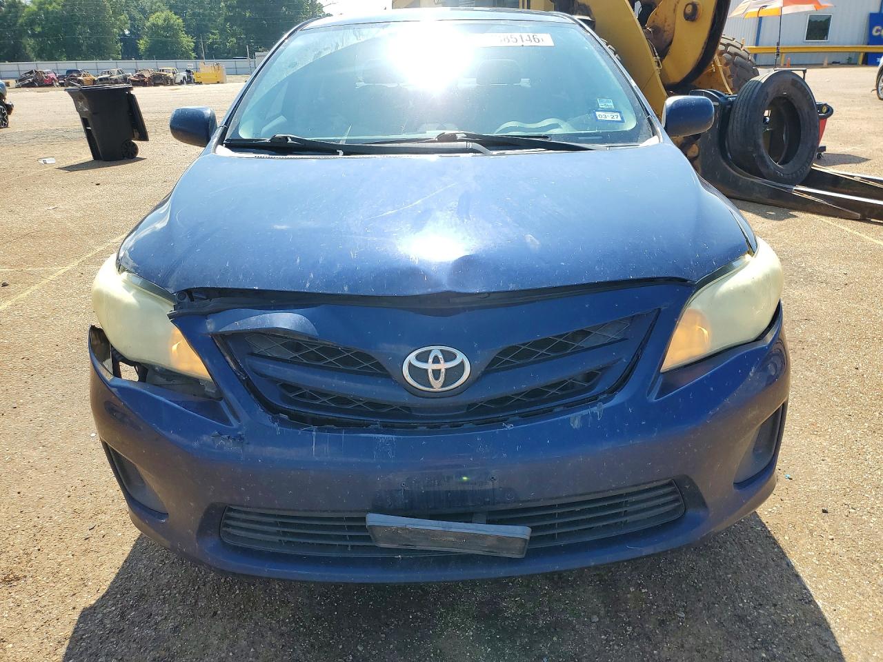 2013 Toyota Corolla L Blue vin: 5YFBU4EE5DP137066