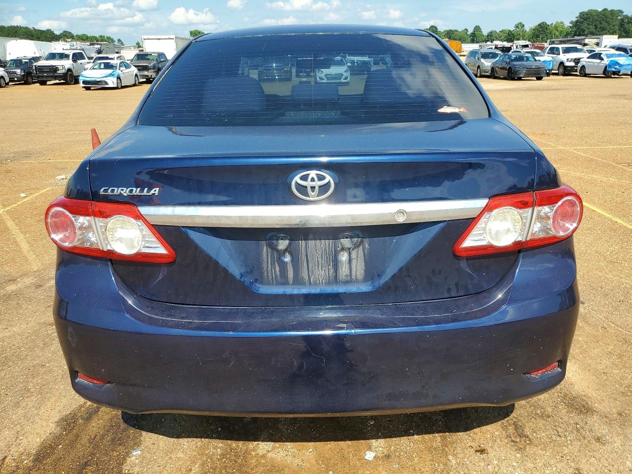 2013 Toyota Corolla L Blue vin: 5YFBU4EE5DP137066