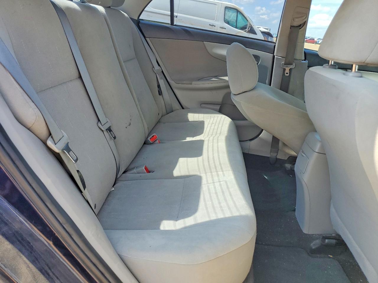 2013 Toyota Corolla L Blue vin: 5YFBU4EE5DP137066
