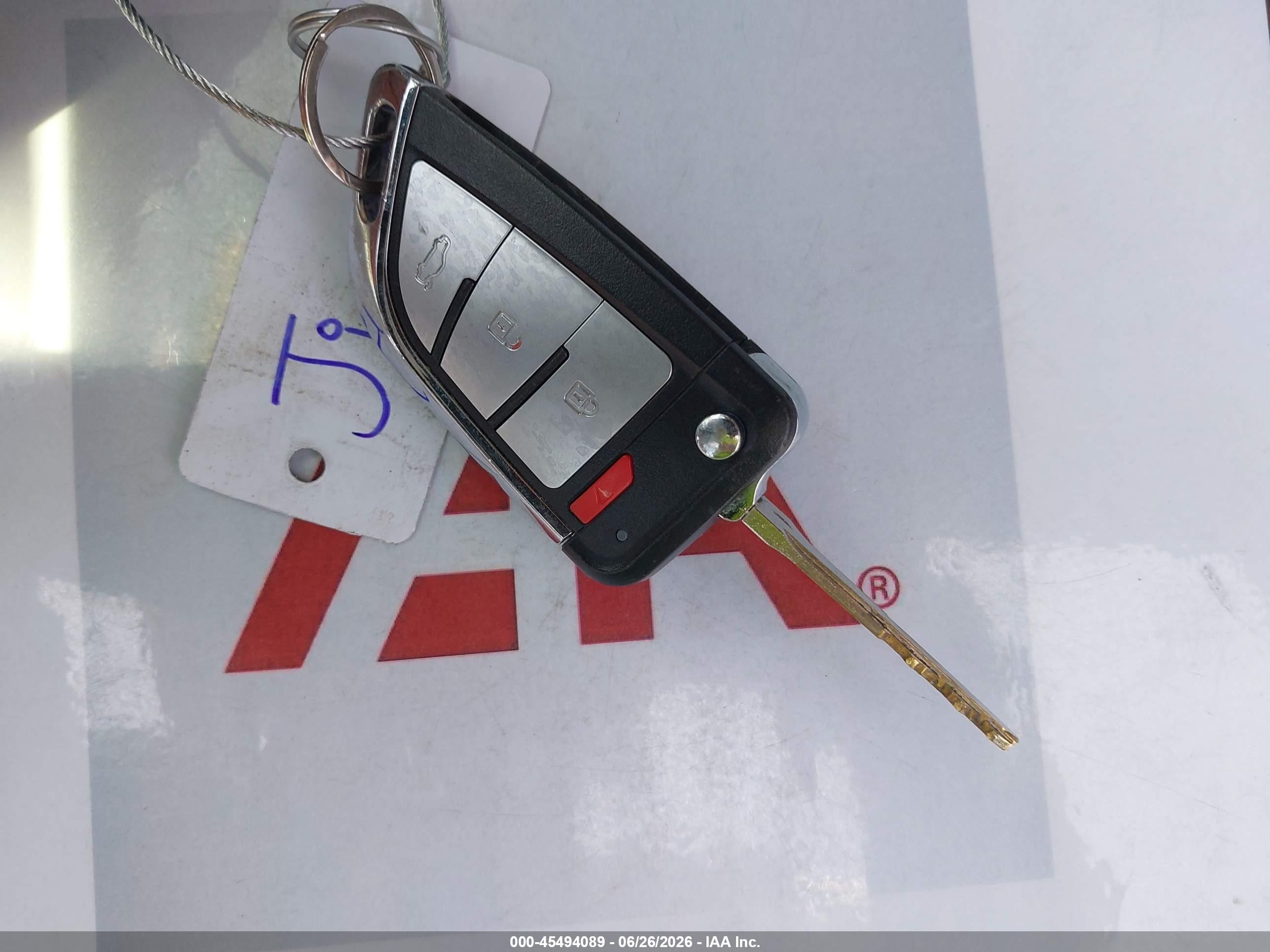 2013 Toyota Corolla Le Dark Blue vin: 5YFBU4EE5DP155129