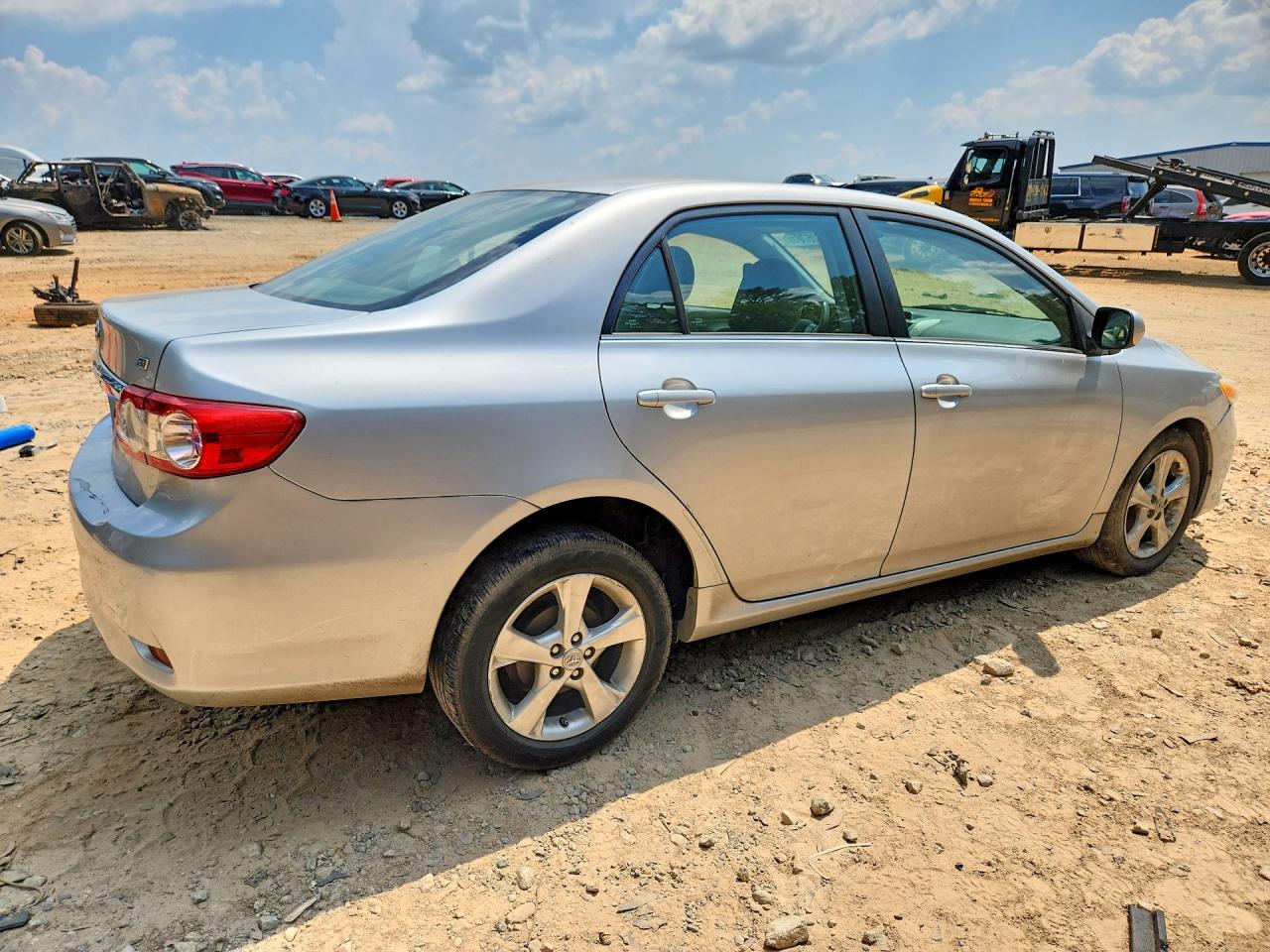 2013 Toyota Corolla Le Silver vin: 5YFBU4EE5DP159388