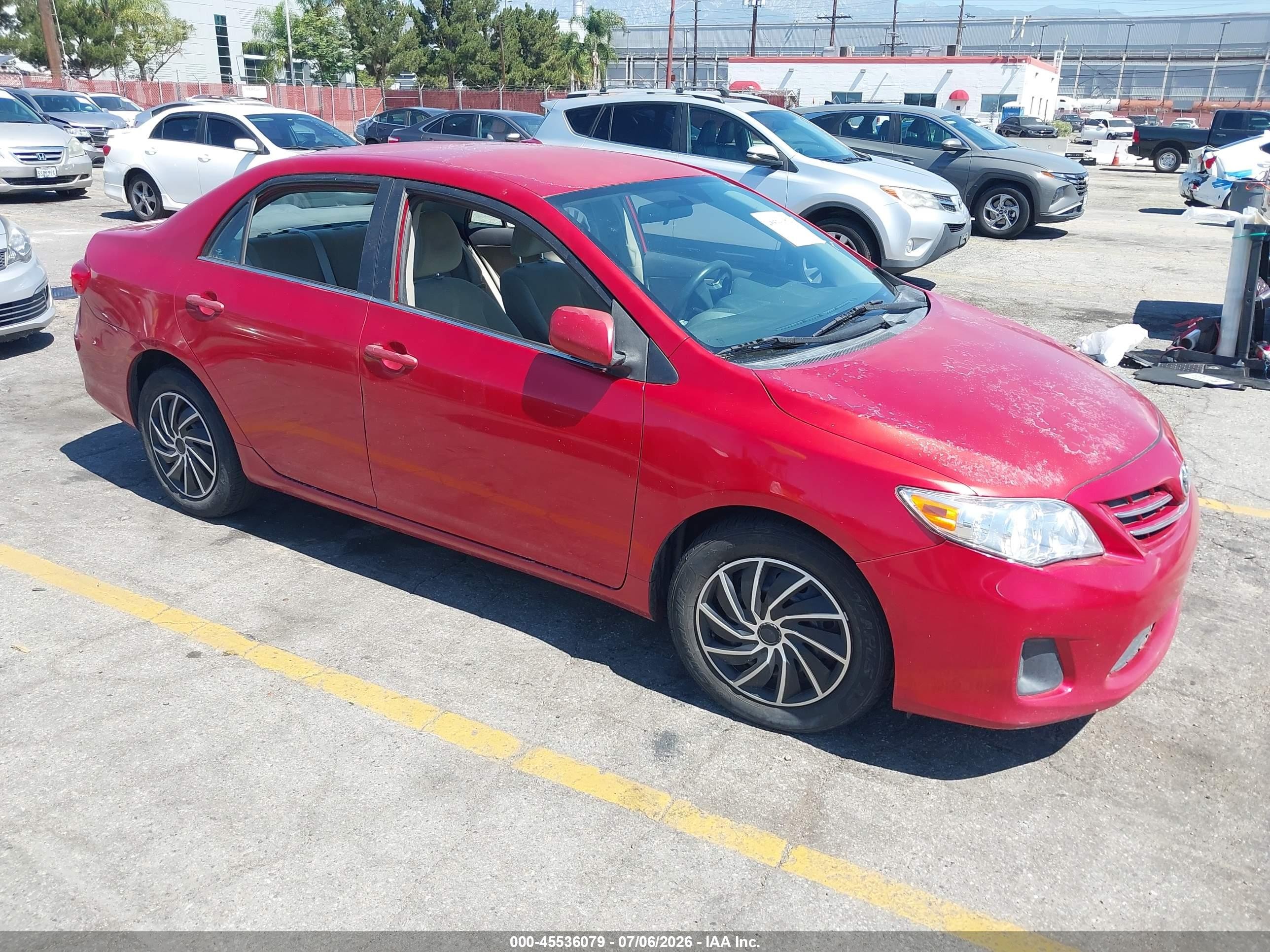 2013 Toyota Corolla Le Красный vin: 5YFBU4EE5DP167006