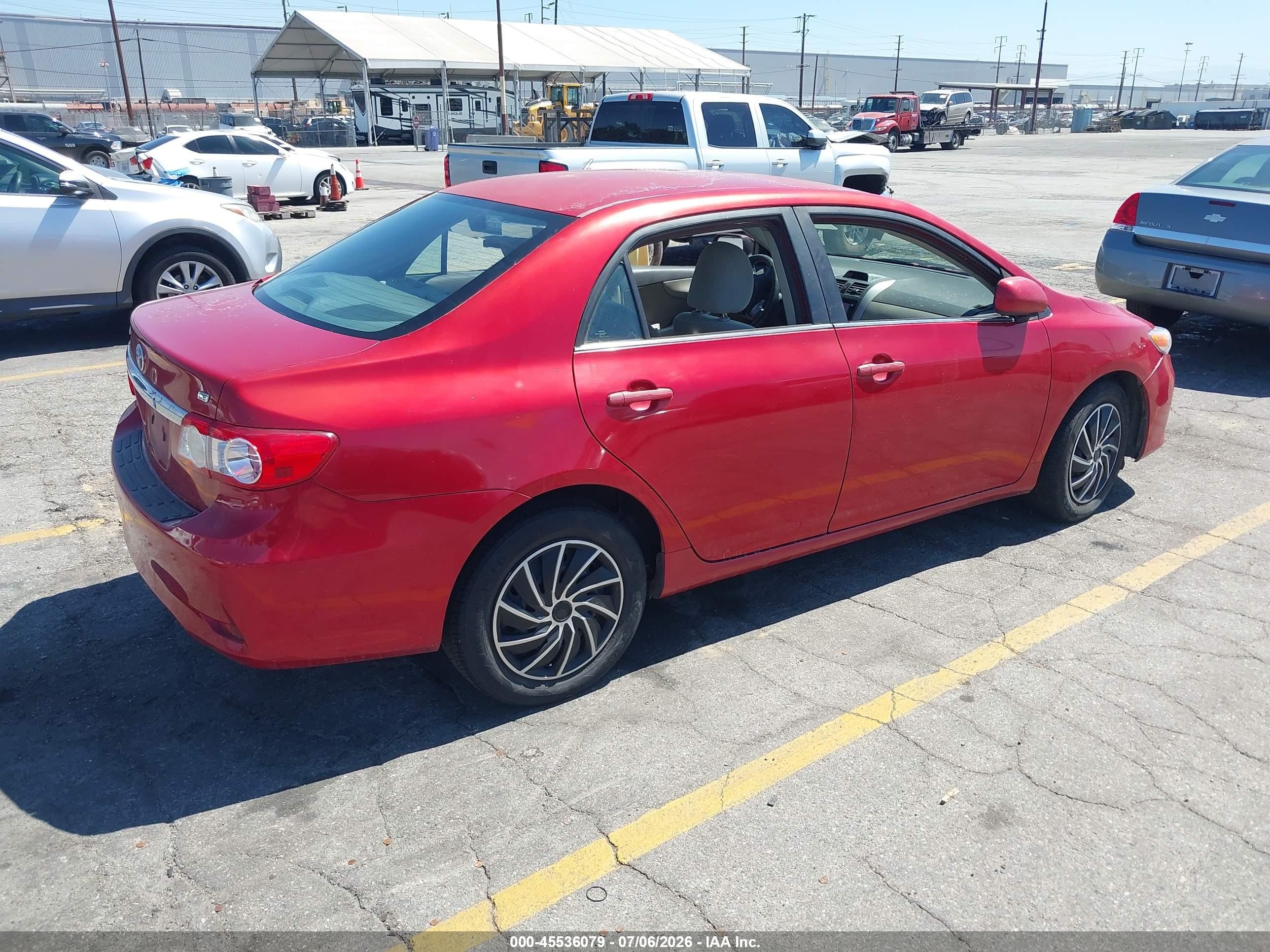 2013 Toyota Corolla Le Красный vin: 5YFBU4EE5DP167006