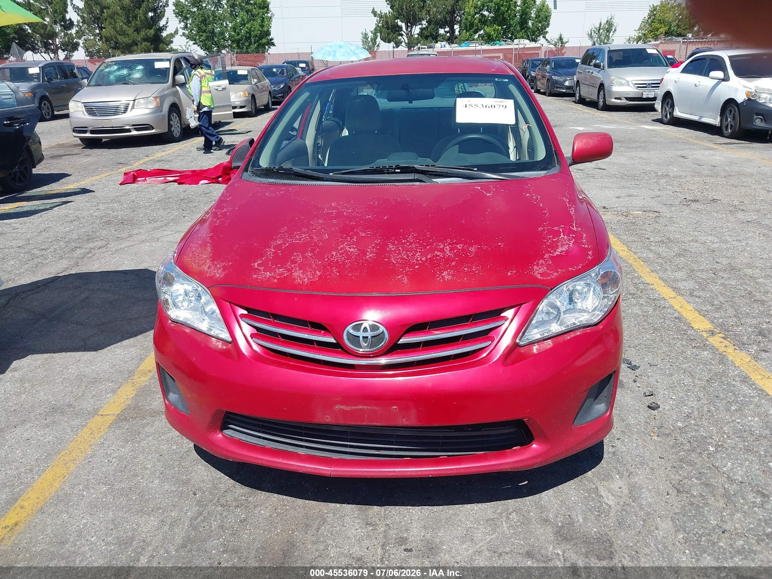 2013 Toyota Corolla Le Красный vin: 5YFBU4EE5DP167006