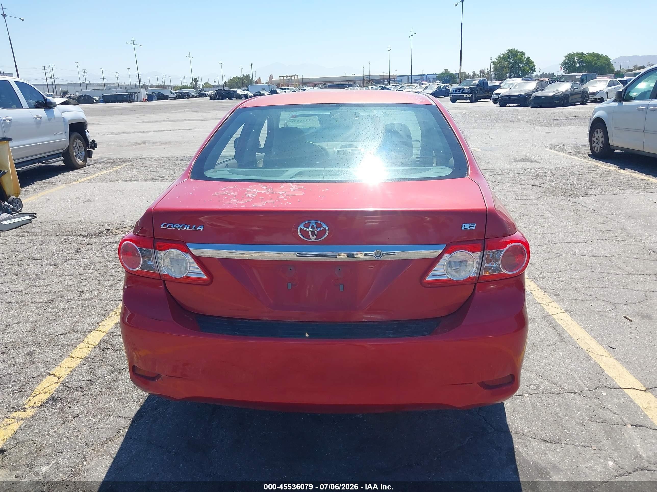 2013 Toyota Corolla Le Красный vin: 5YFBU4EE5DP167006