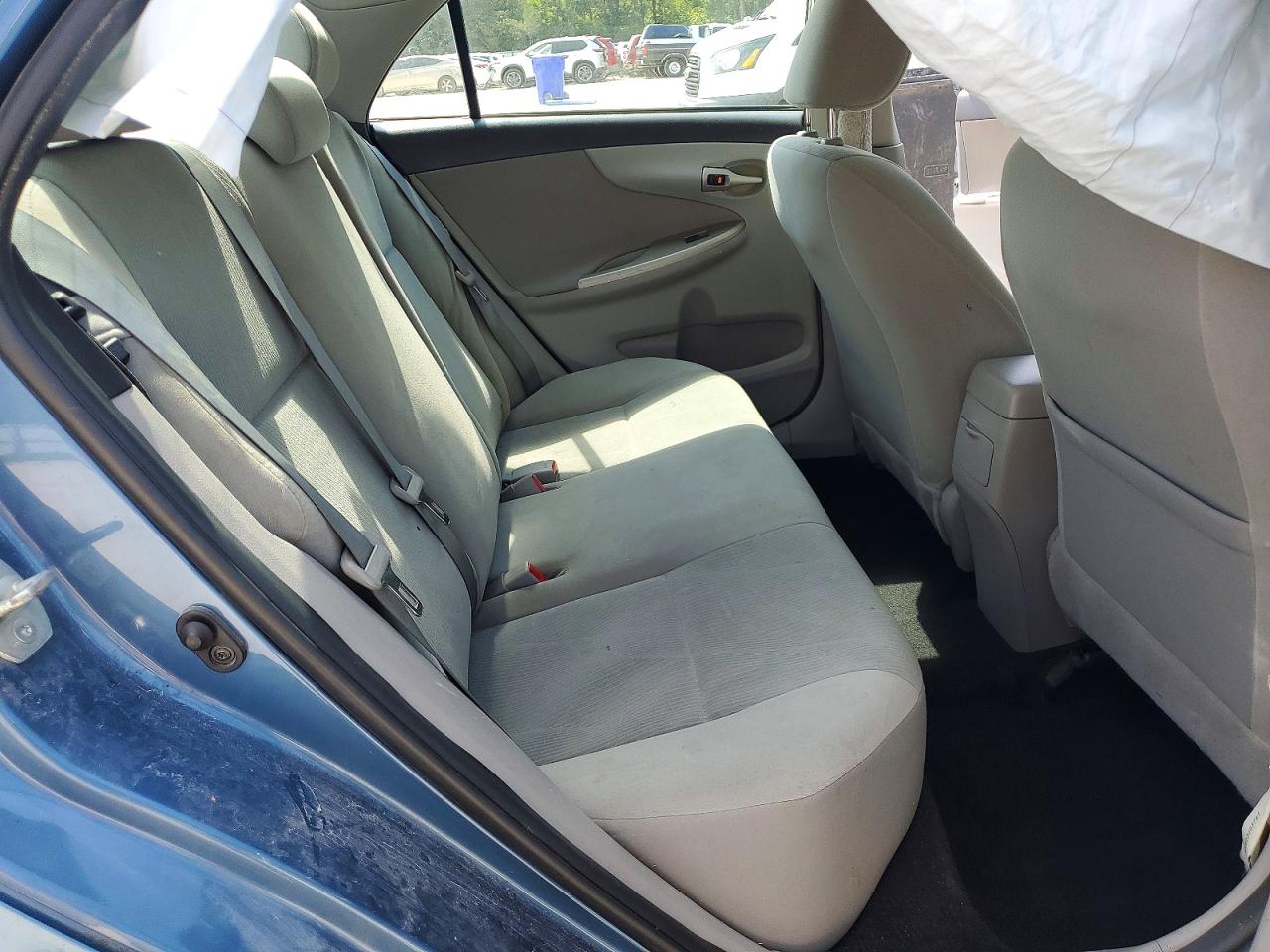2013 Toyota Corolla Le Blue vin: 5YFBU4EE5DP168141