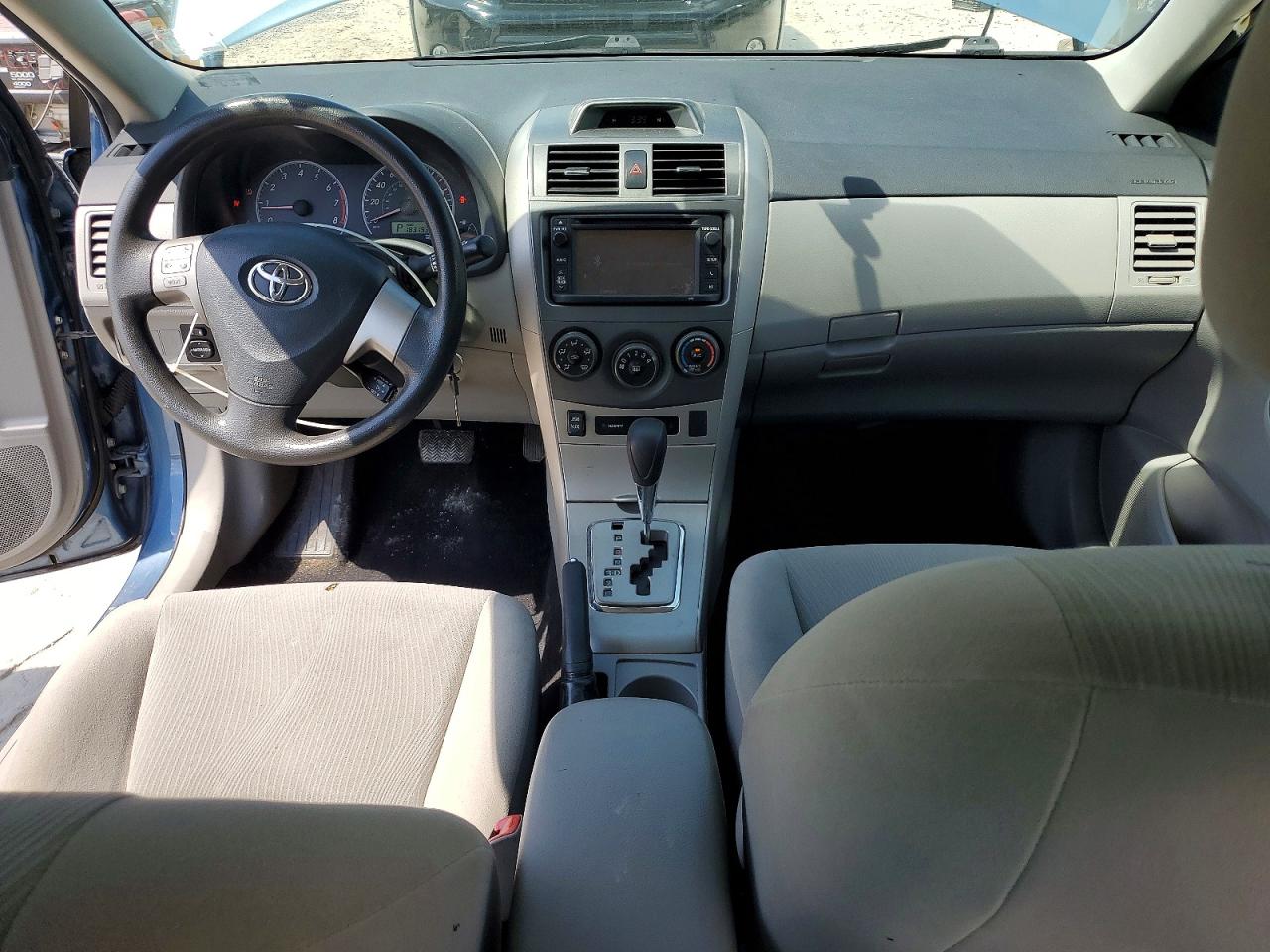 2013 Toyota Corolla Le Blue vin: 5YFBU4EE5DP168141