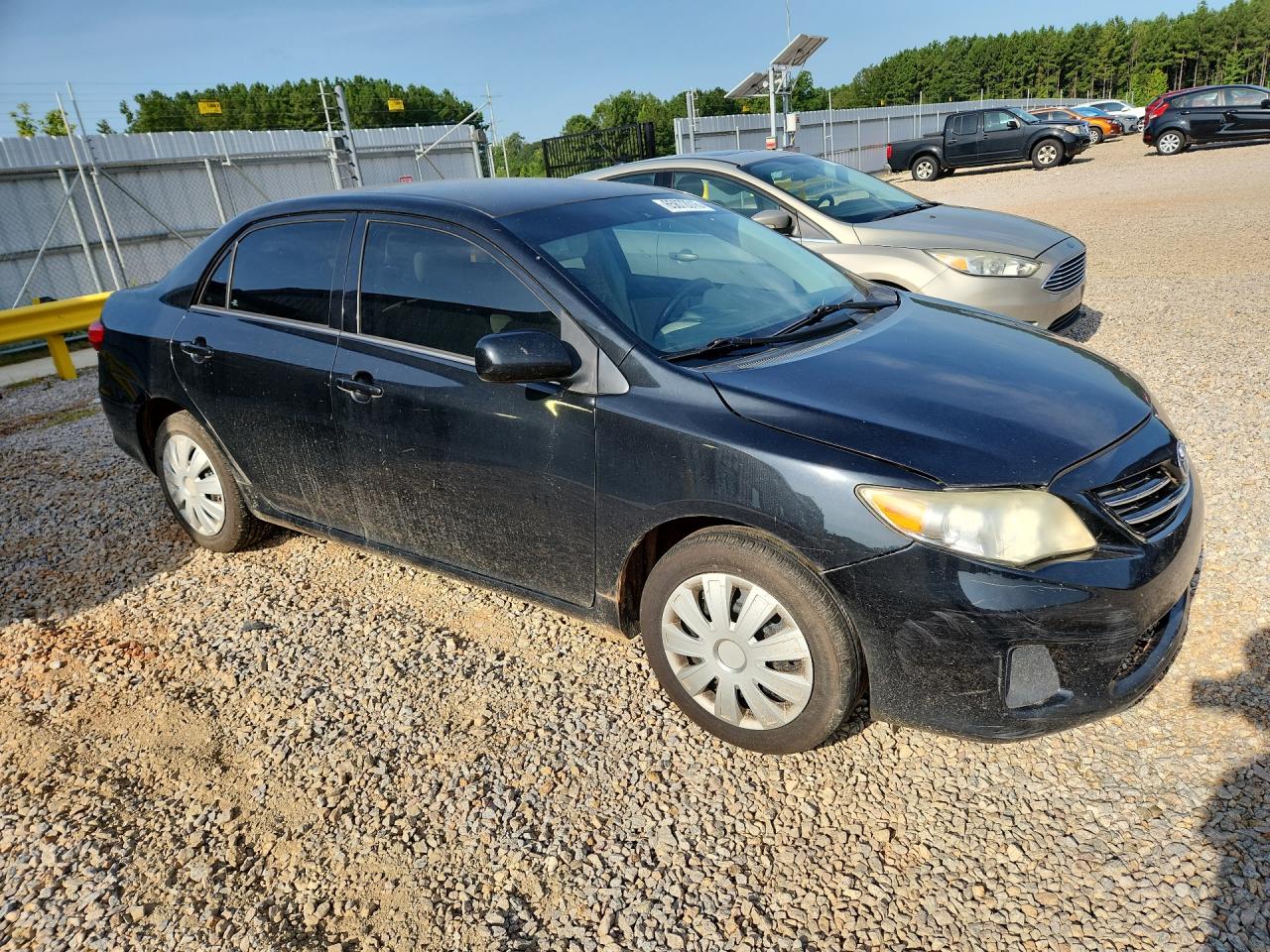 2013 Toyota Corolla Le Black vin: 5YFBU4EE5DP175283