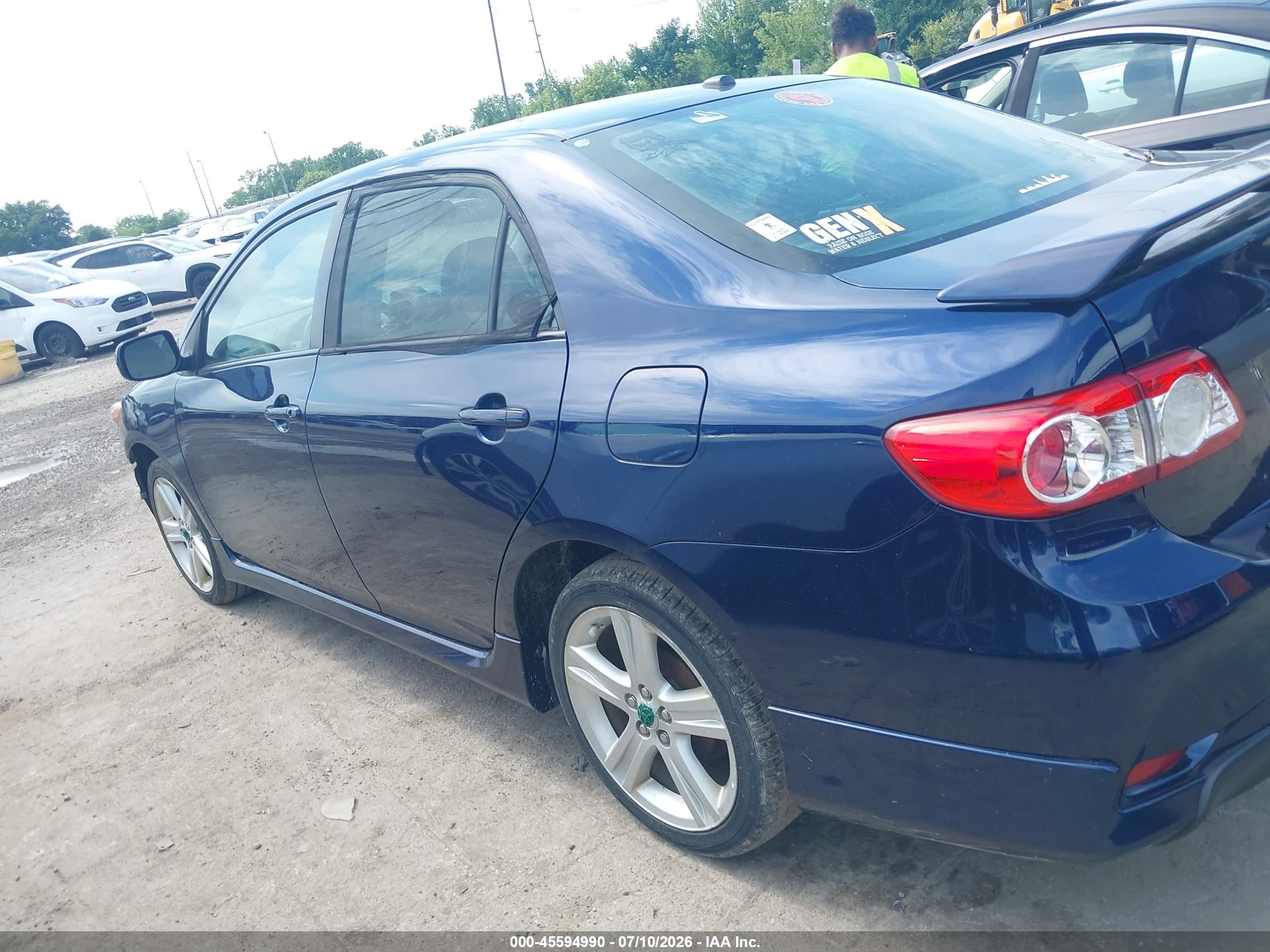 2013 Toyota Corolla S Синий vin: 5YFBU4EE5DP178183