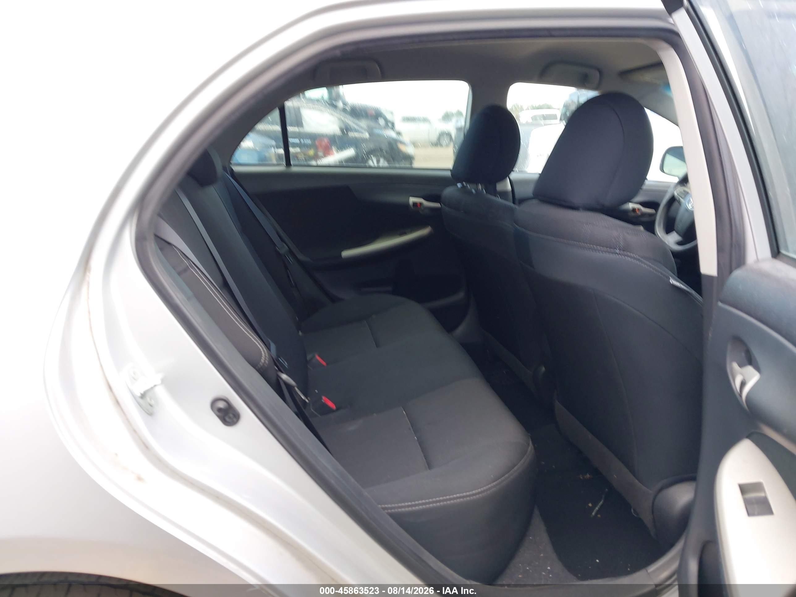 2013 Toyota Corolla S Silver vin: 5YFBU4EE5DP179558