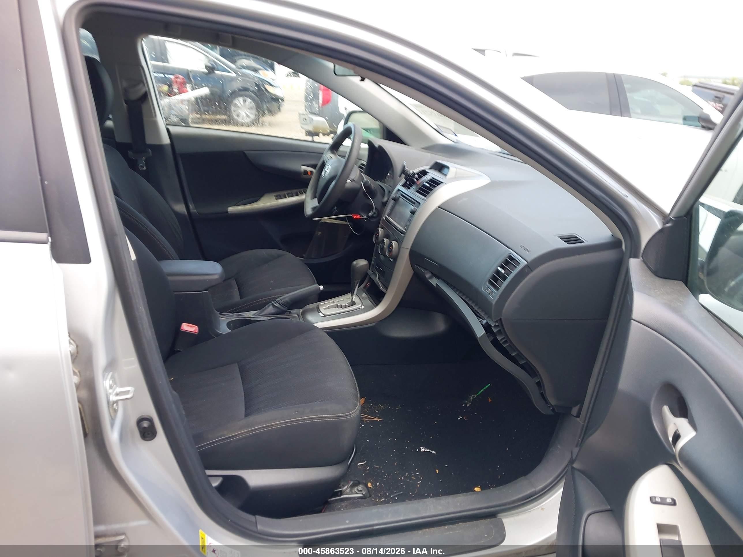 2013 Toyota Corolla S Silver vin: 5YFBU4EE5DP179558