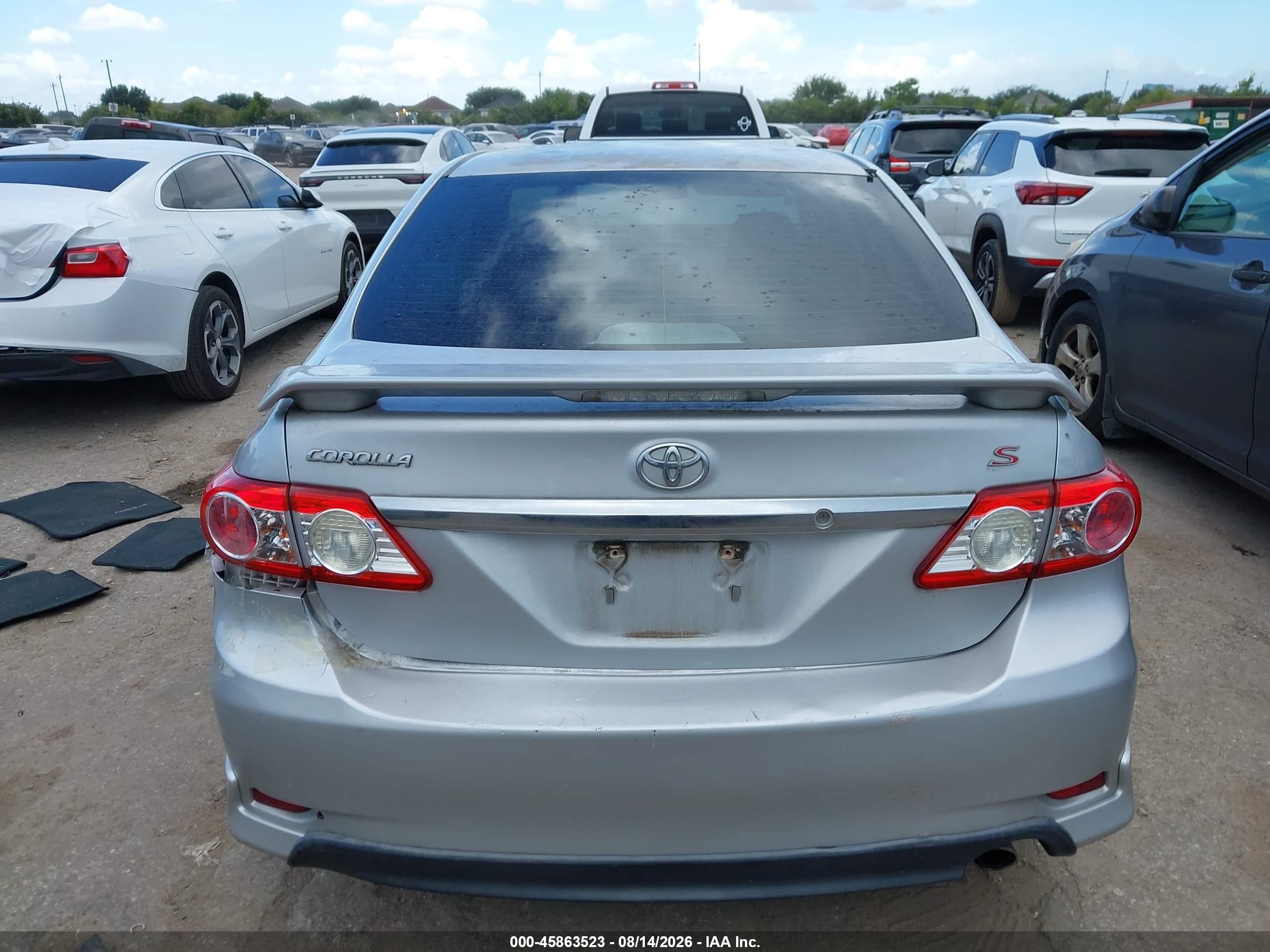 2013 Toyota Corolla S Silver vin: 5YFBU4EE5DP179558