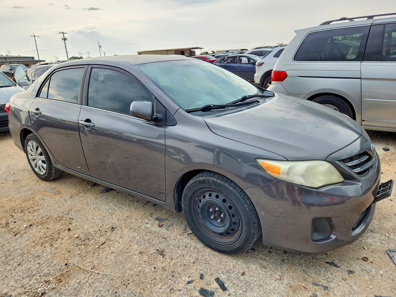 2013 Toyota Corolla Le Gray vin: 5YFBU4EE5DP186946