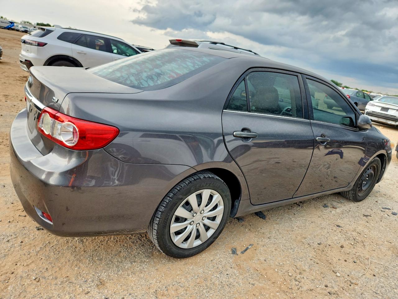 2013 Toyota Corolla Le Gray vin: 5YFBU4EE5DP186946