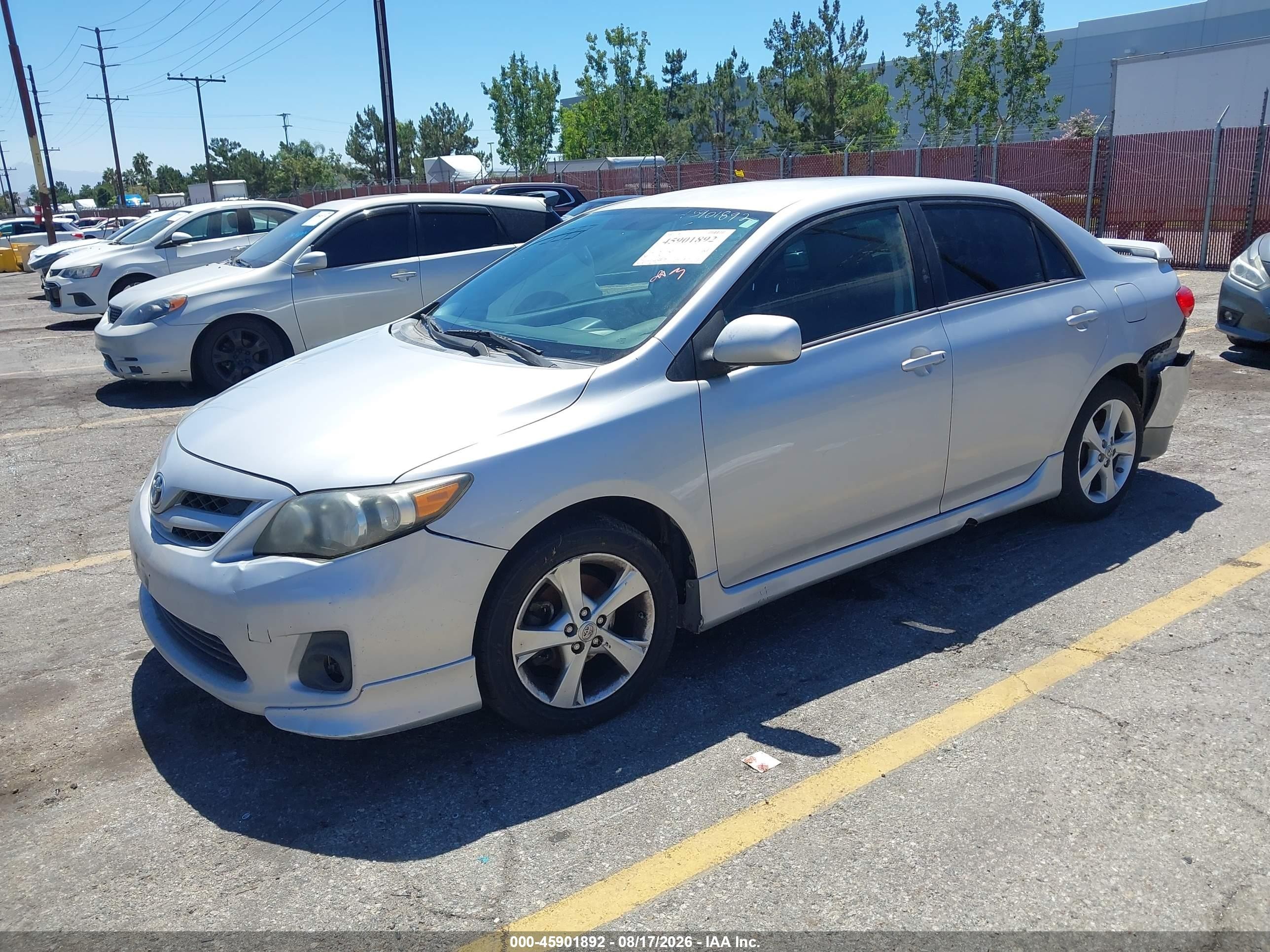 2013 Toyota Corolla S Silver vin: 5YFBU4EE5DP188003