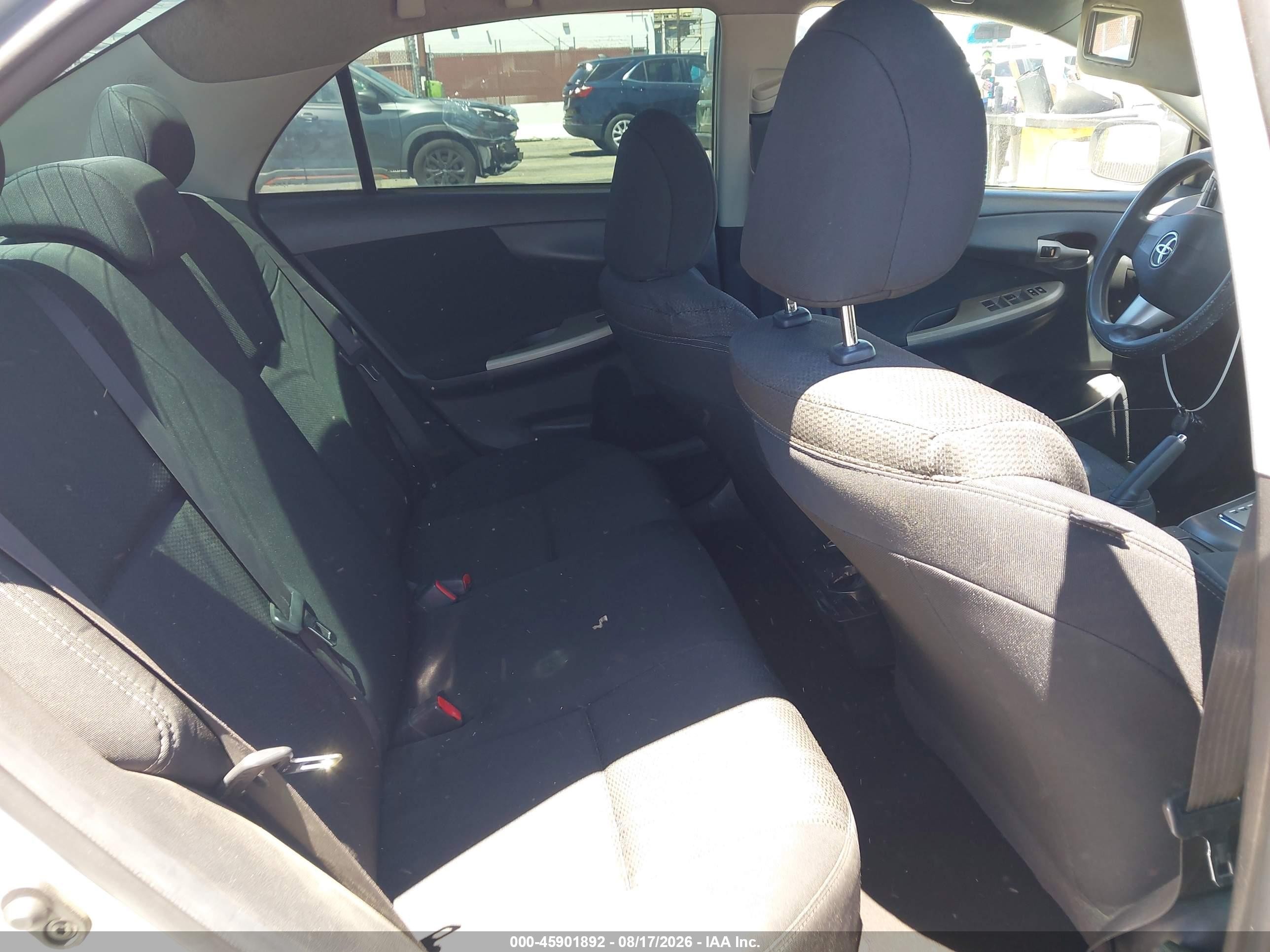 2013 Toyota Corolla S Silver vin: 5YFBU4EE5DP188003