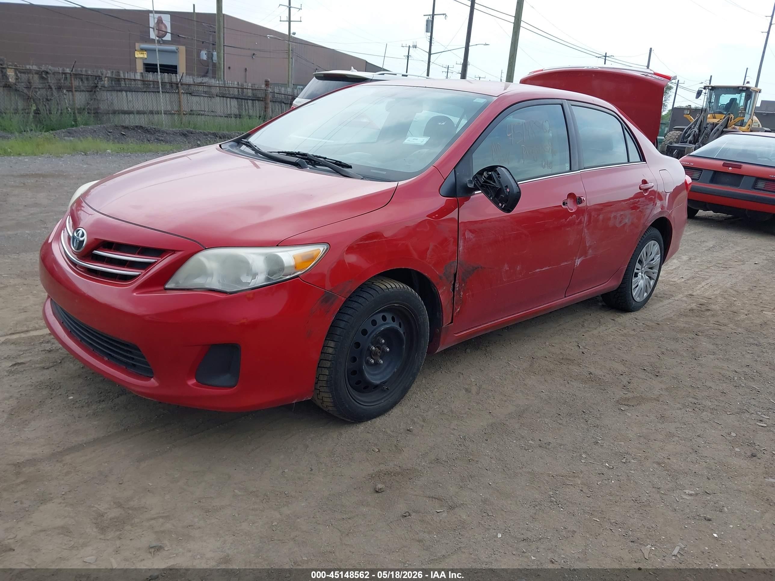 2013 Toyota Corolla Le Red vin: 5YFBU4EE5DP202238