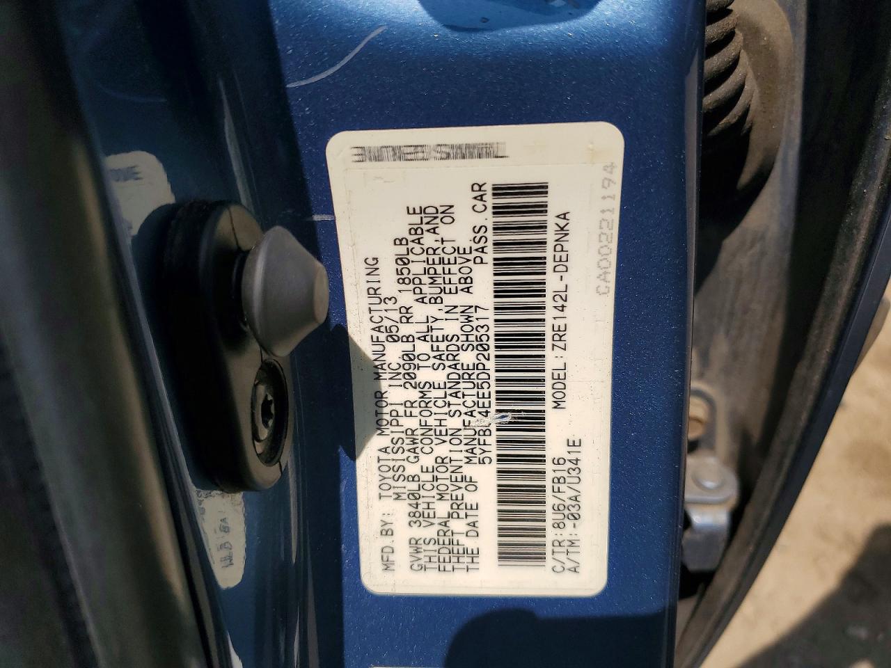 2013 Toyota Corolla Le Blue vin: 5YFBU4EE5DP205317