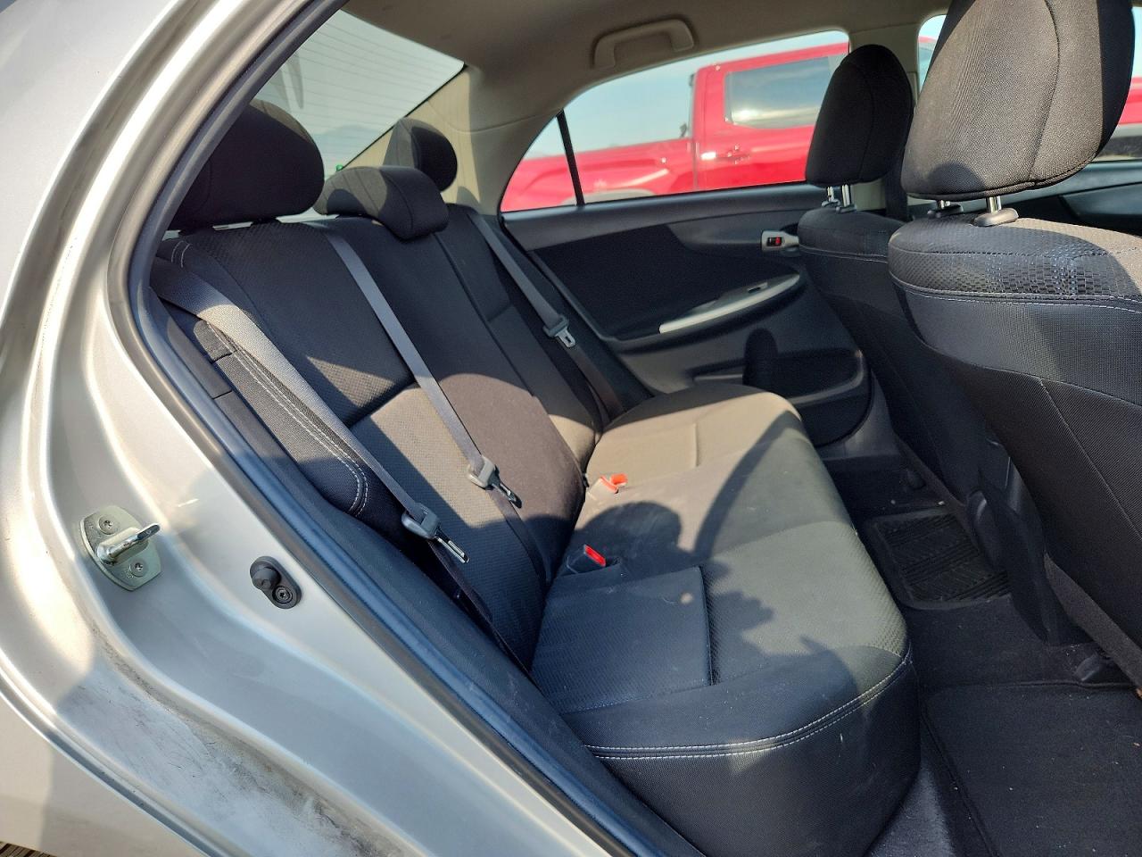 2013 Toyota Corolla S Silver vin: 5YFBU4EE5DP208539