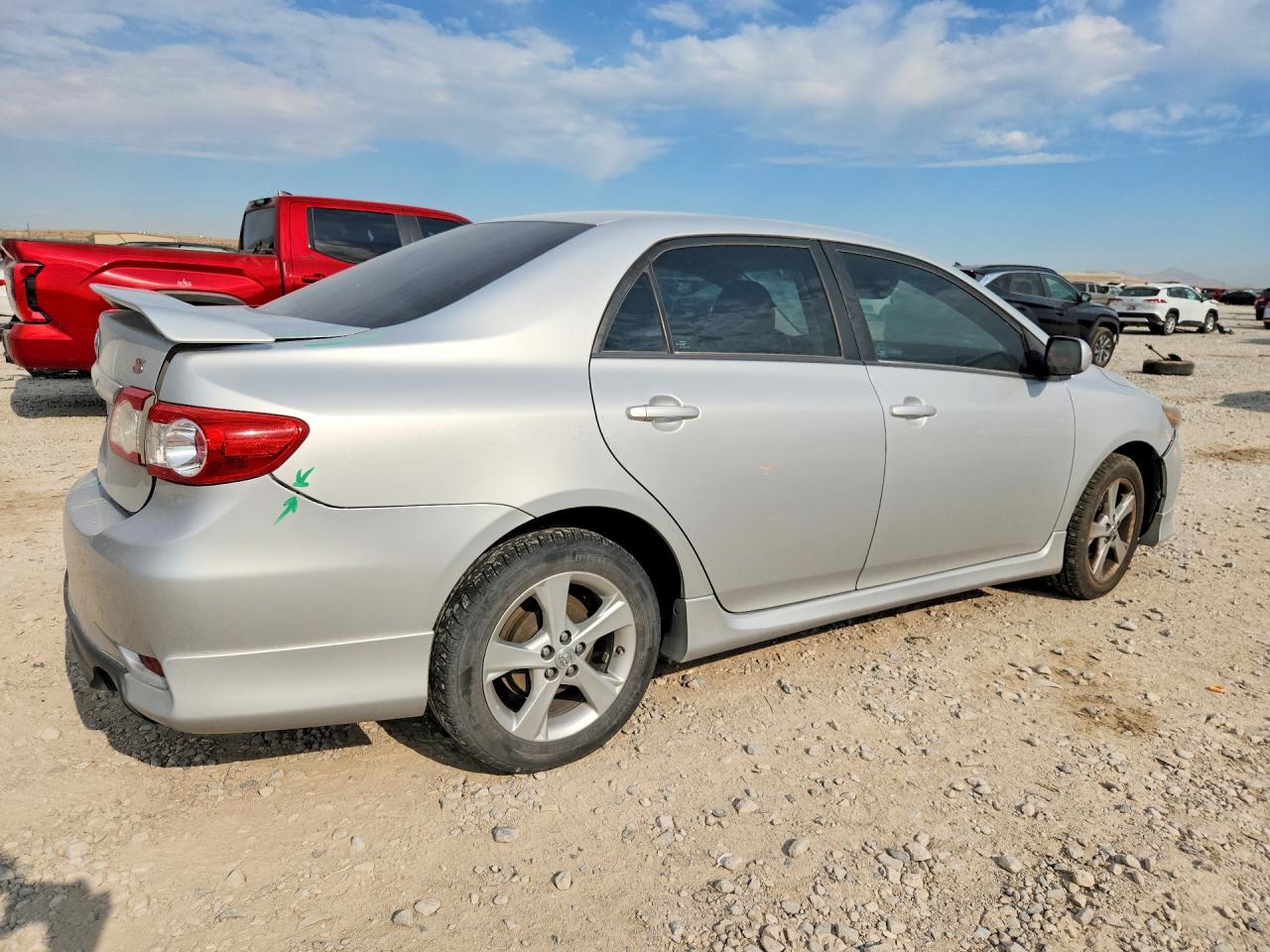2013 Toyota Corolla S Silver vin: 5YFBU4EE5DP208539