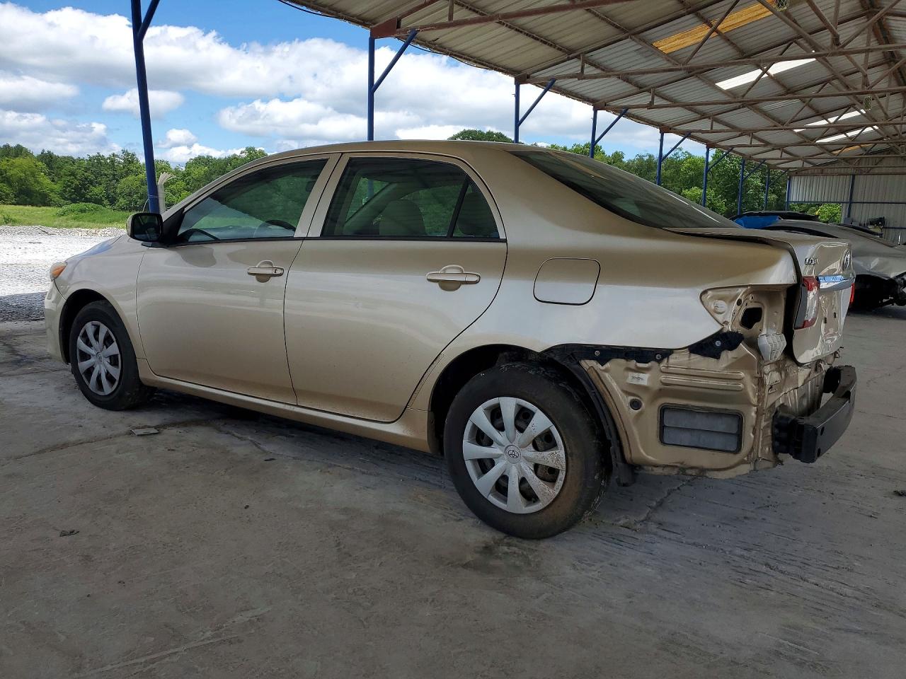 2013 Toyota Corolla L Gold vin: 5YFBU4EE5DP209710