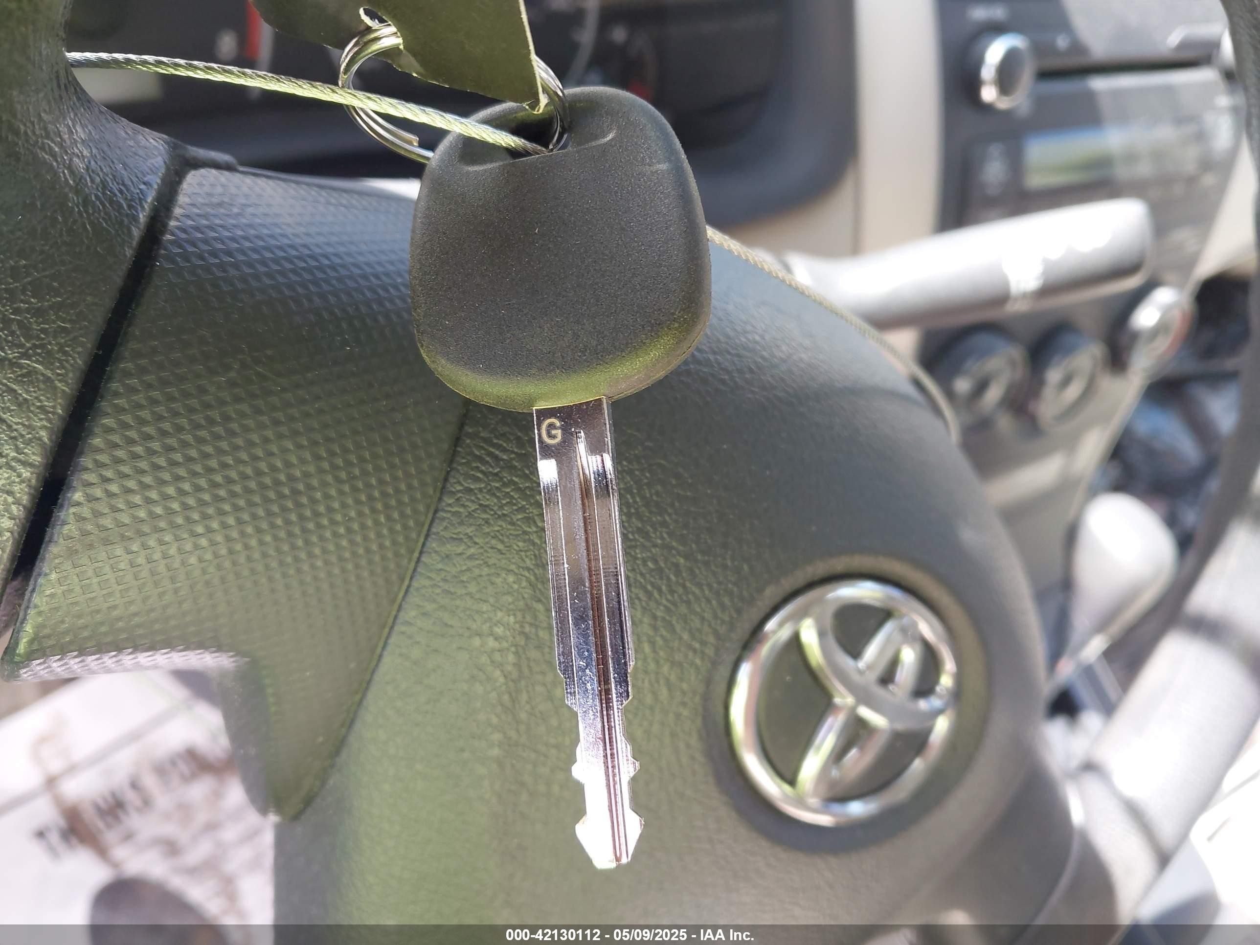 2013 Toyota Corolla L Золотой vin: 5YFBU4EE5DP215796