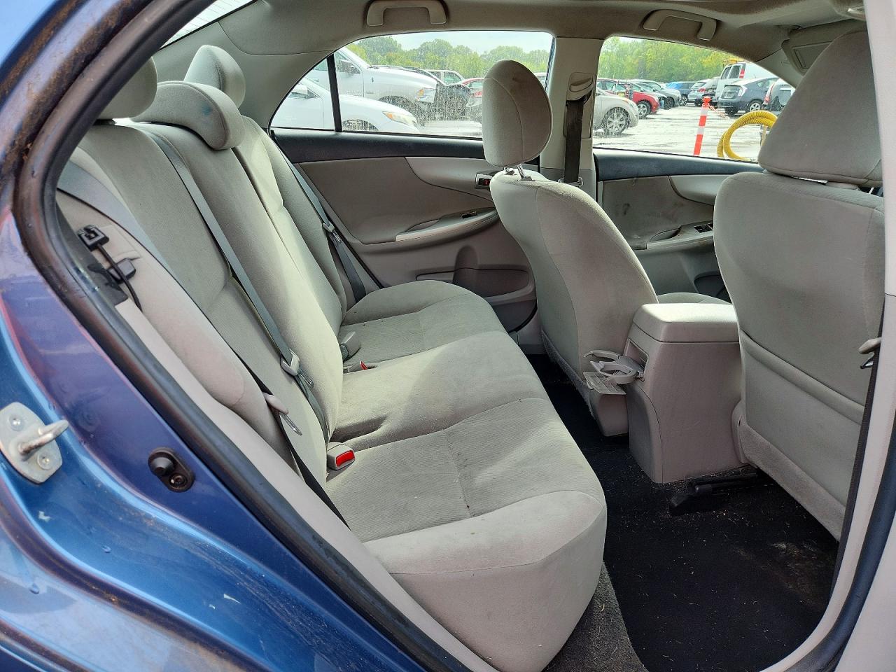 2013 Toyota Corolla Le Blue vin: 5YFBU4EE5DP219038