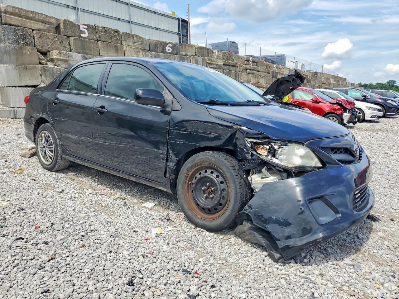 2013 Toyota Corolla Le Черный vin: 5YFBU4EE5DP223154
