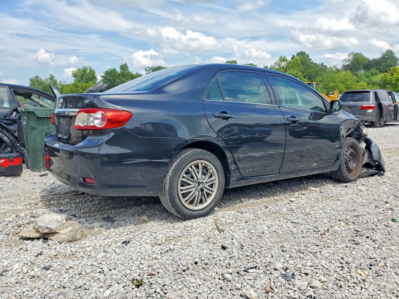 2013 Toyota Corolla Le Черный vin: 5YFBU4EE5DP223154