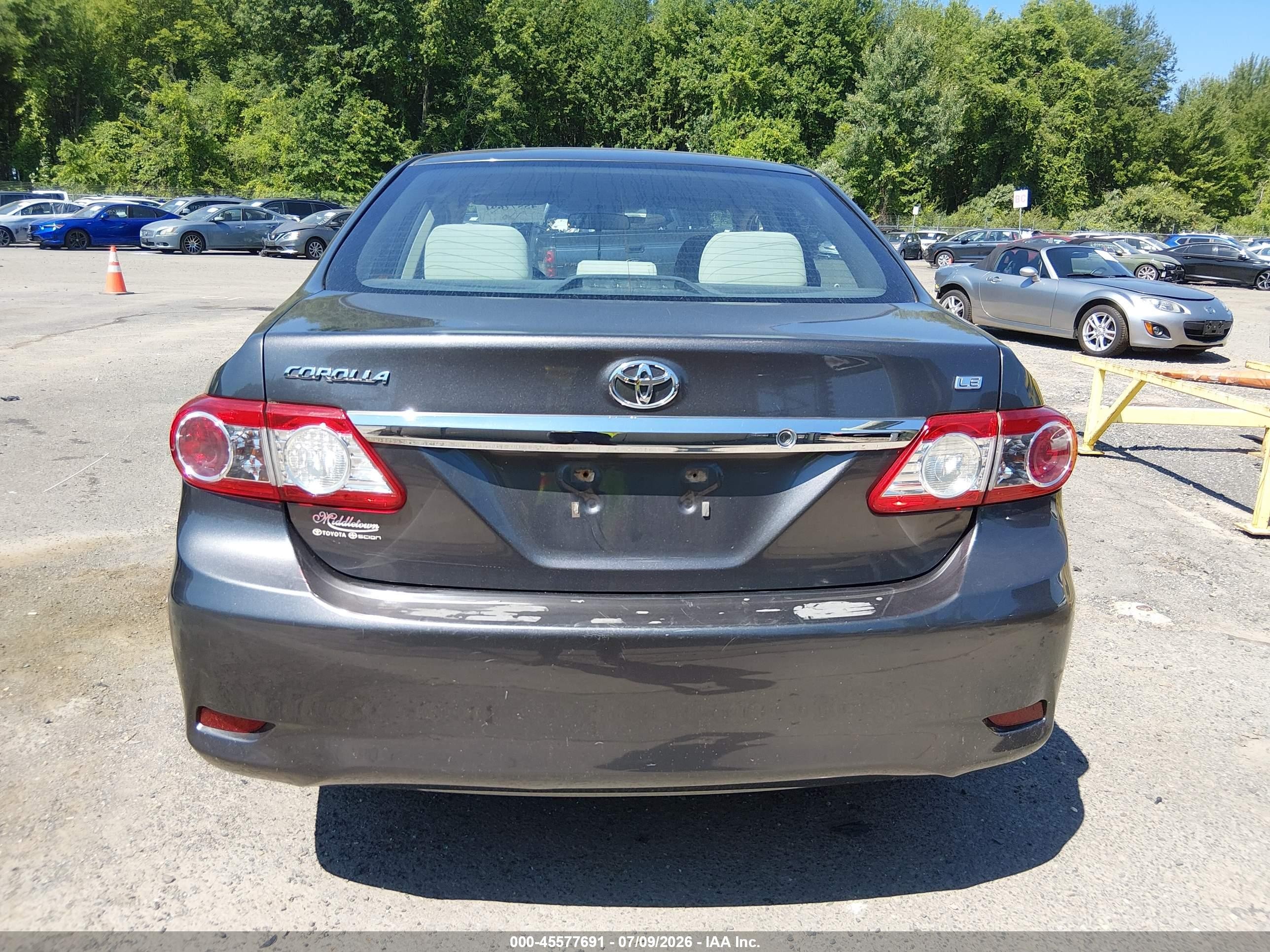 2013 Toyota Corolla Le Gray vin: 5YFBU4EE5DP224630