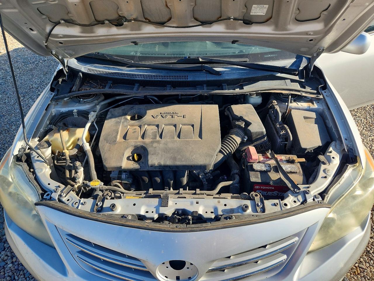 2013 Toyota Corolla Le Silver vin: 5YFBU4EE5DP224918