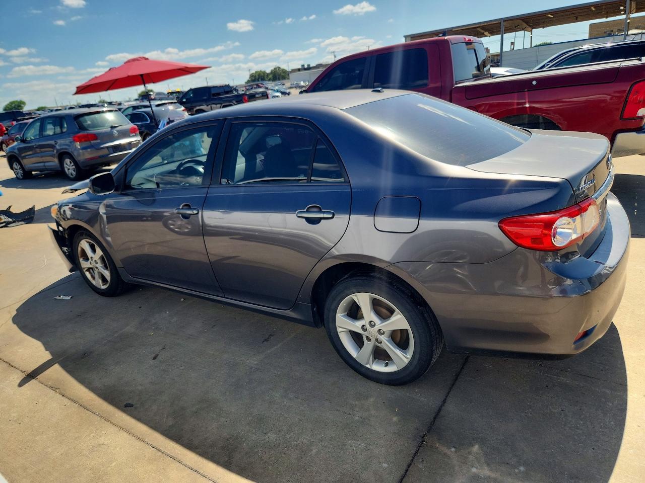 2012 Toyota Corolla Le Gray vin: 5YFBU4EE6CP013483