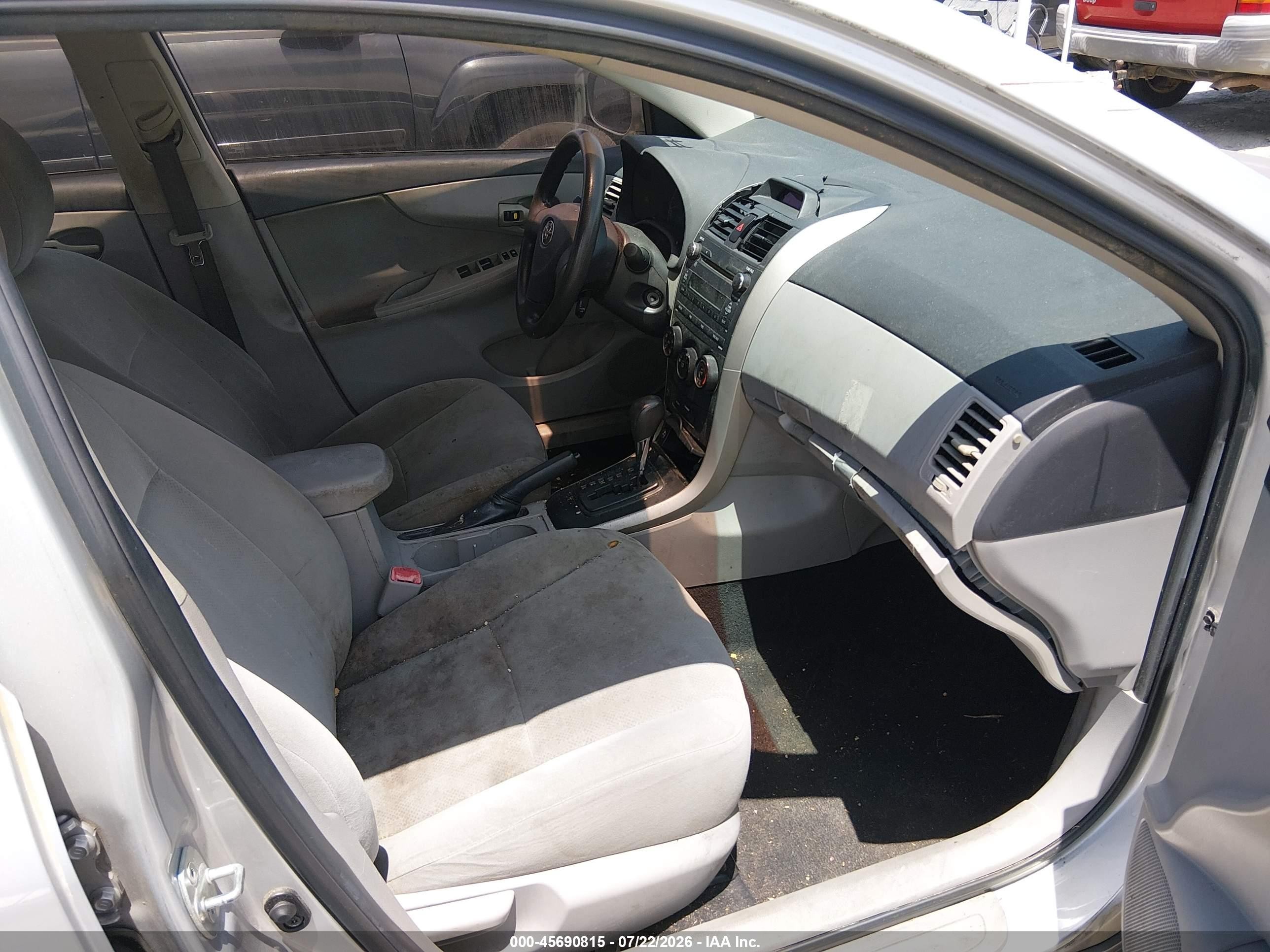 2012 Toyota Corolla L Silver vin: 5YFBU4EE6CP025259