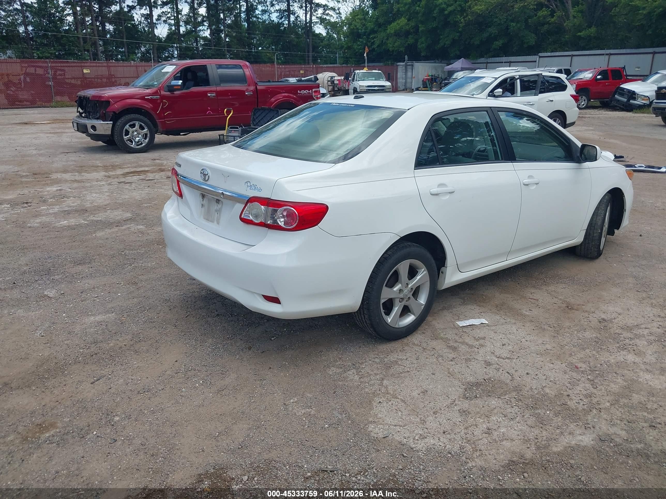 2012 Toyota Corolla Le Белый vin: 5YFBU4EE6CP029540