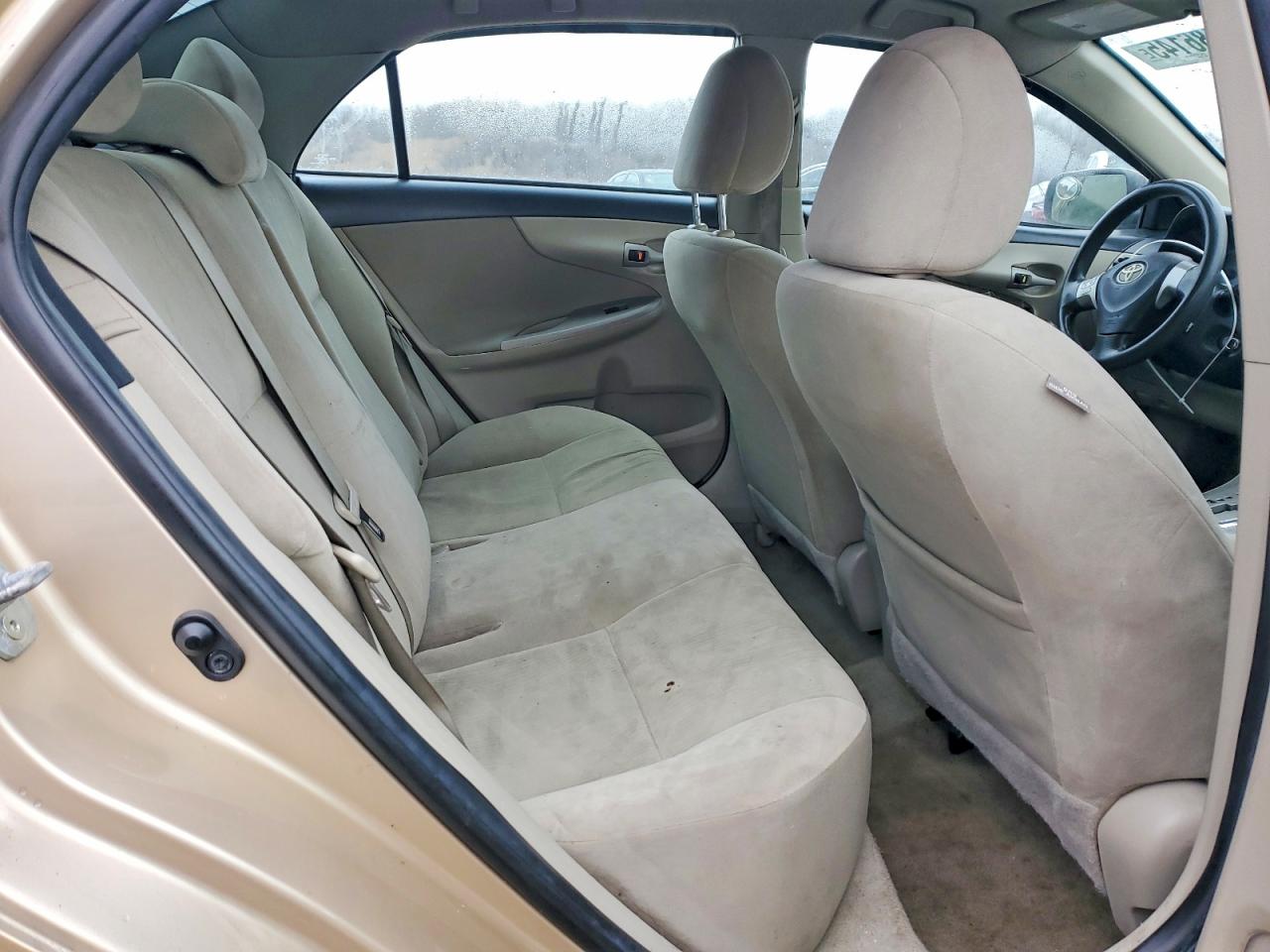 2012 Toyota Corolla Base Gold vin: 5YFBU4EE6CP029974