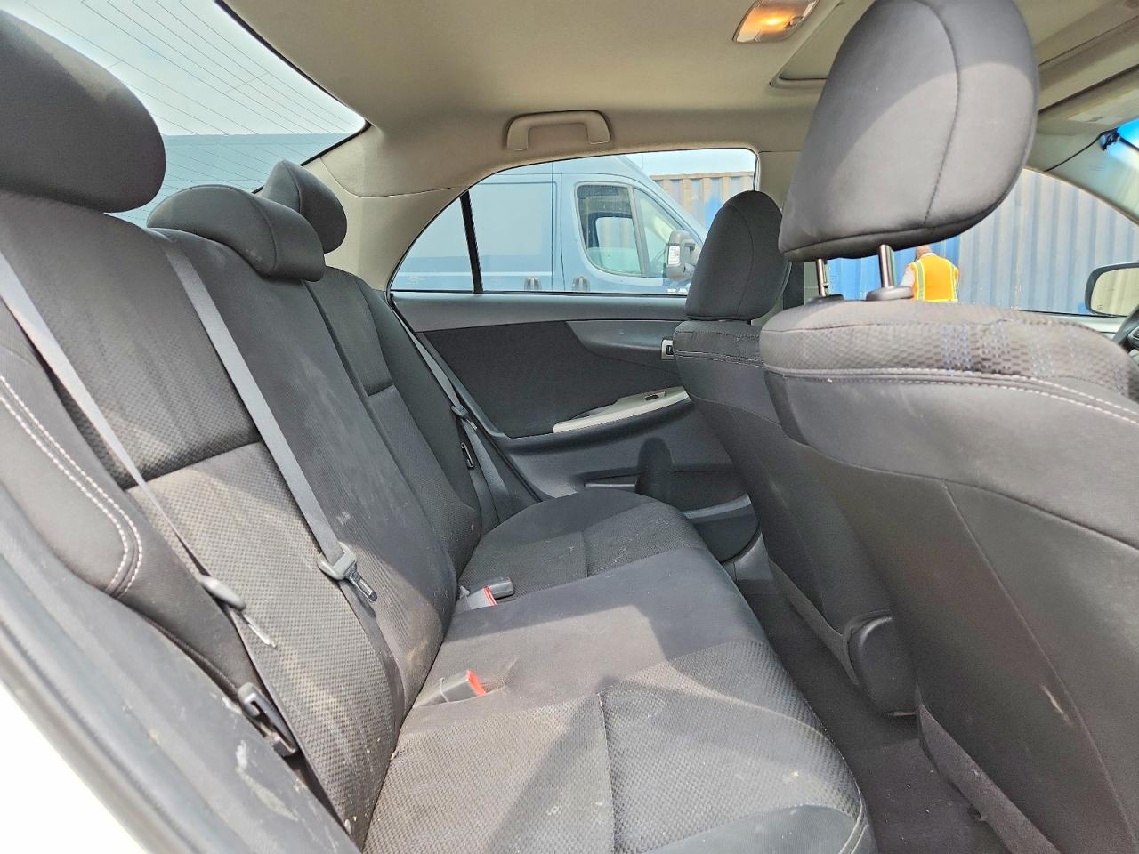 2012 Toyota Corolla S White vin: 5YFBU4EE6CP038058