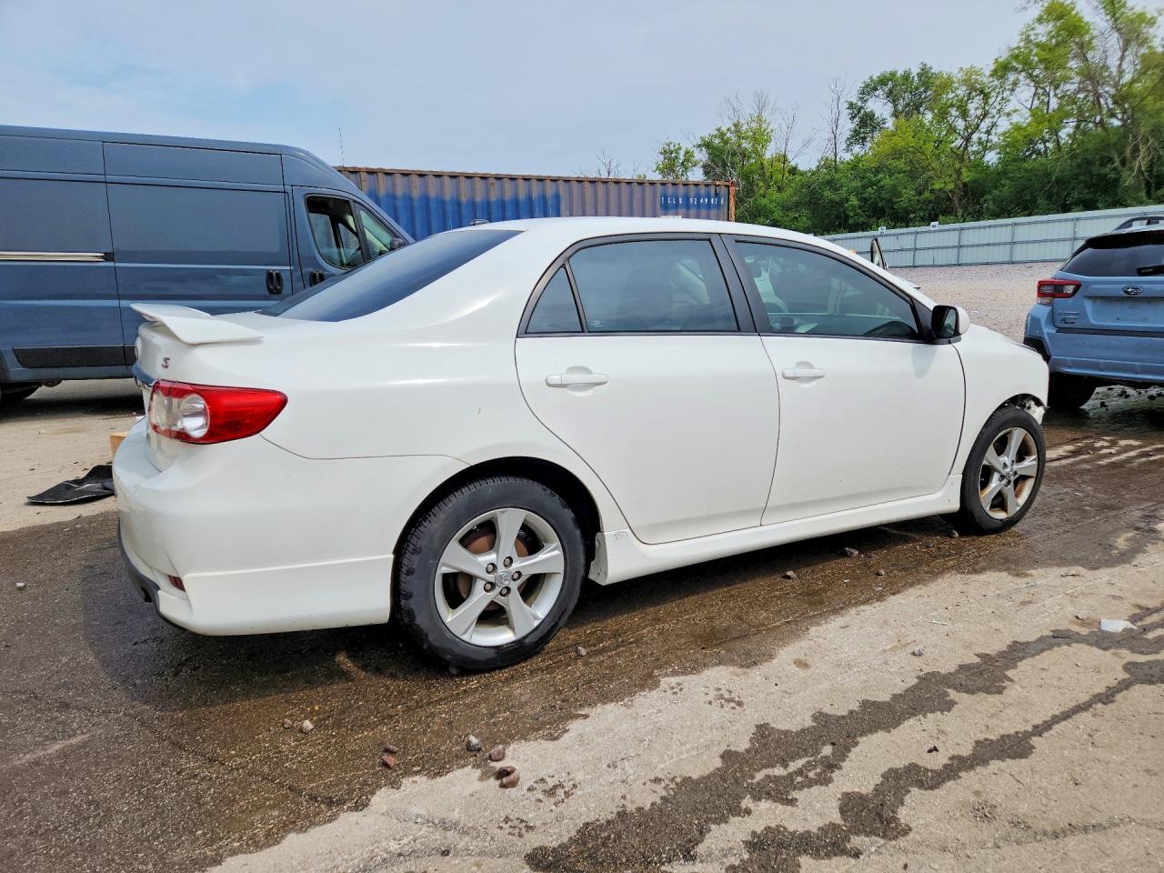 2012 Toyota Corolla S White vin: 5YFBU4EE6CP038058