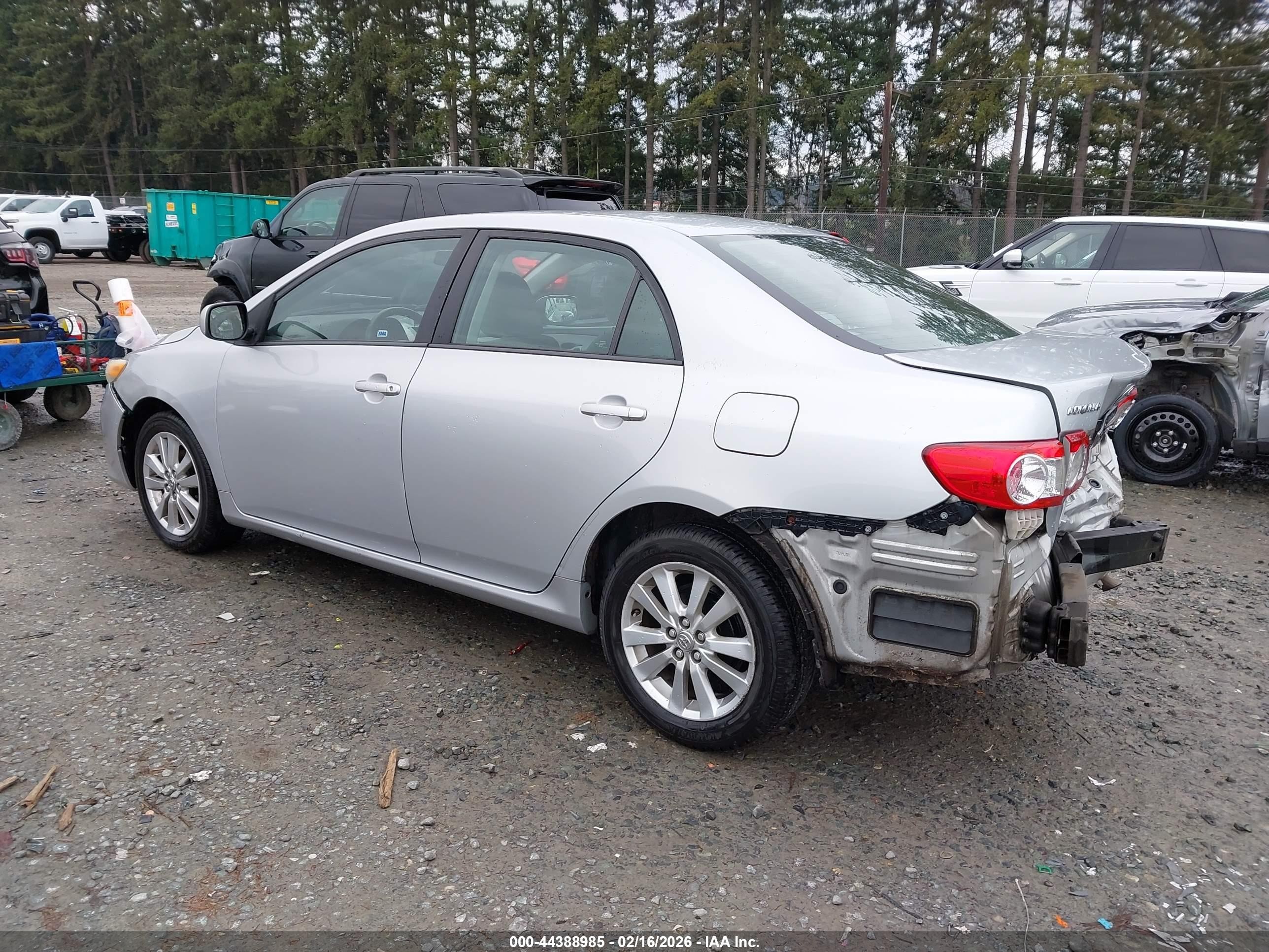 2012 Toyota Corolla Le Silver vin: 5YFBU4EE6CP047729