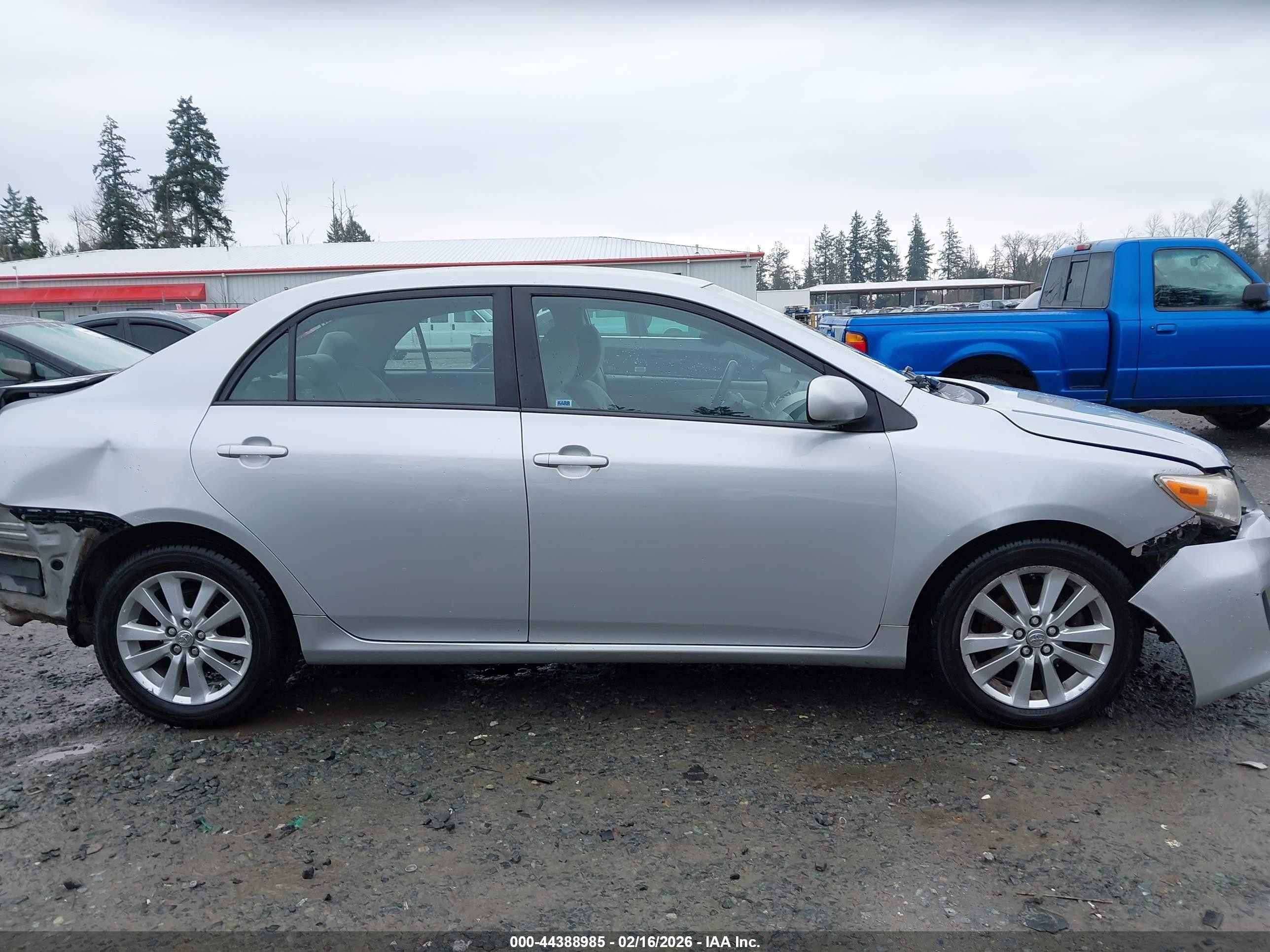2012 Toyota Corolla Le Silver vin: 5YFBU4EE6CP047729