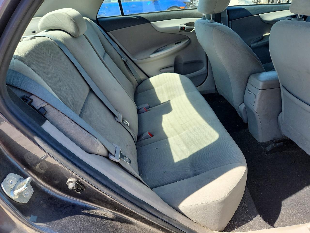 2012 Toyota Corolla Le Gray vin: 5YFBU4EE6CP063316