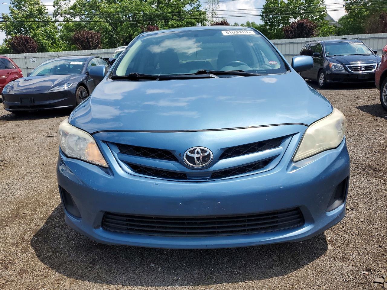 2012 Toyota Corolla Le Blue vin: 5YFBU4EE6CP065311
