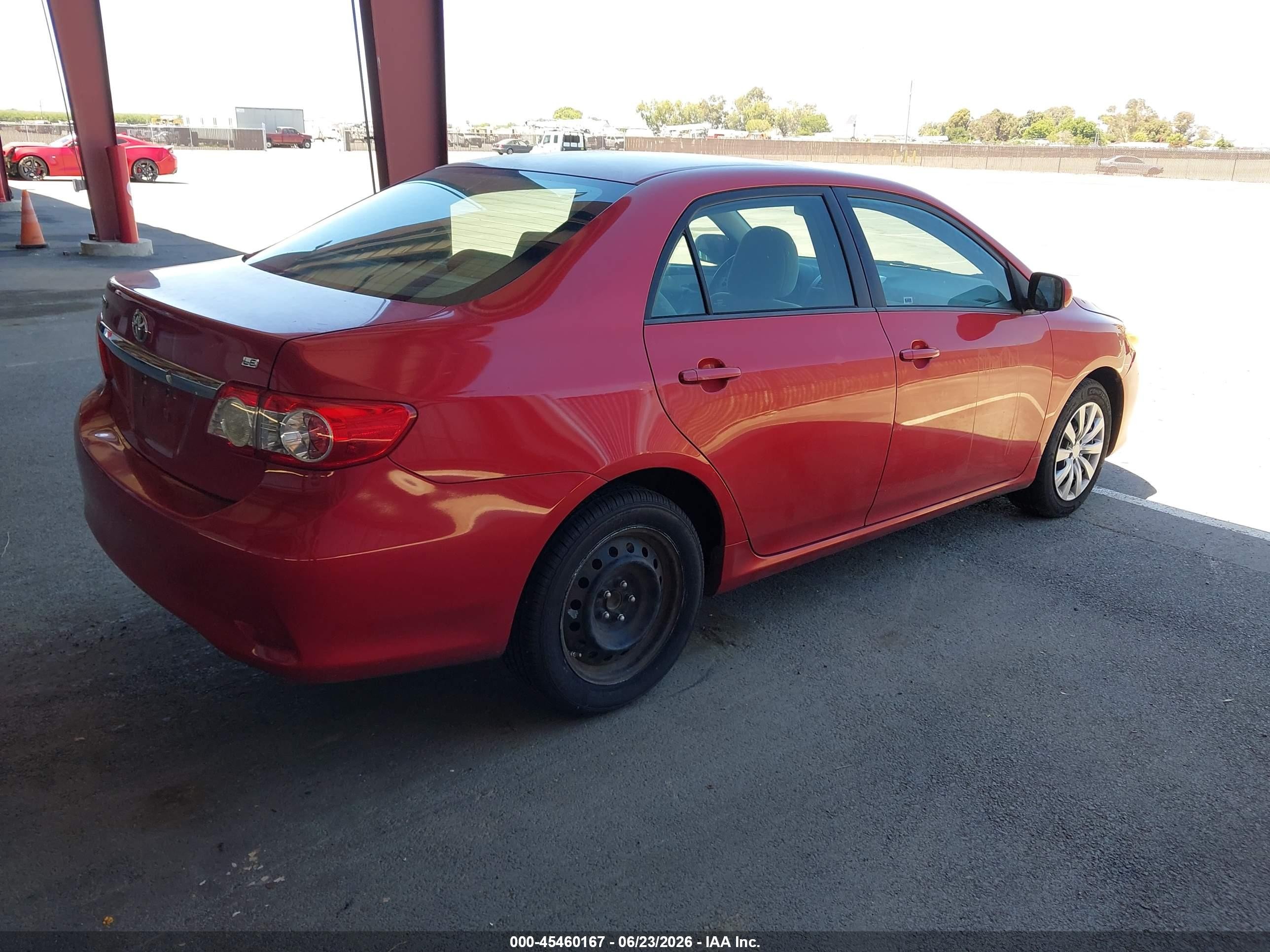 2012 Toyota Corolla Le Red vin: 5YFBU4EE6CP070752