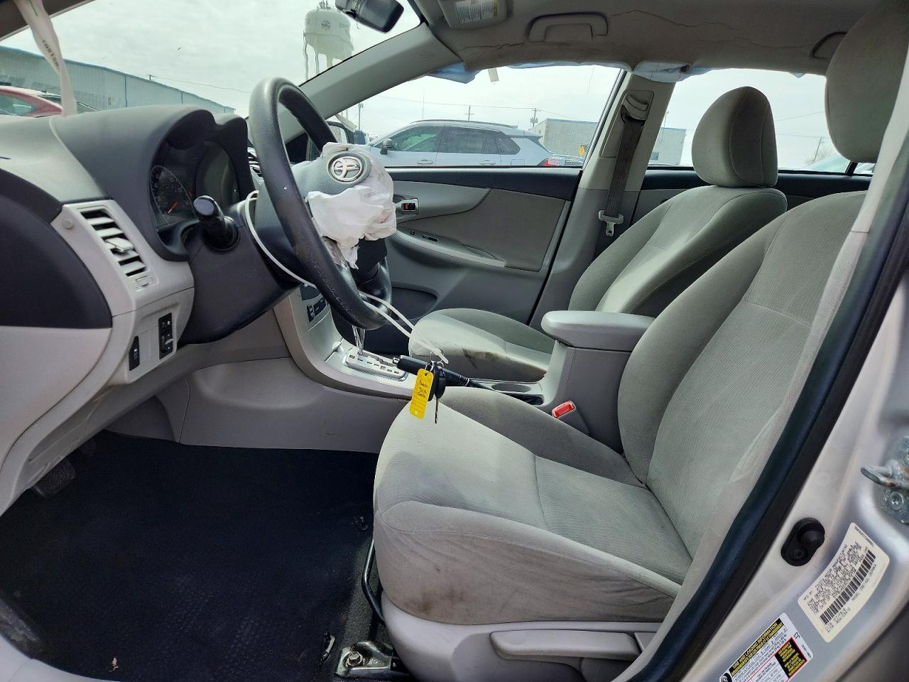 2012 Toyota Corolla Le Silver vin: 5YFBU4EE6CP072730
